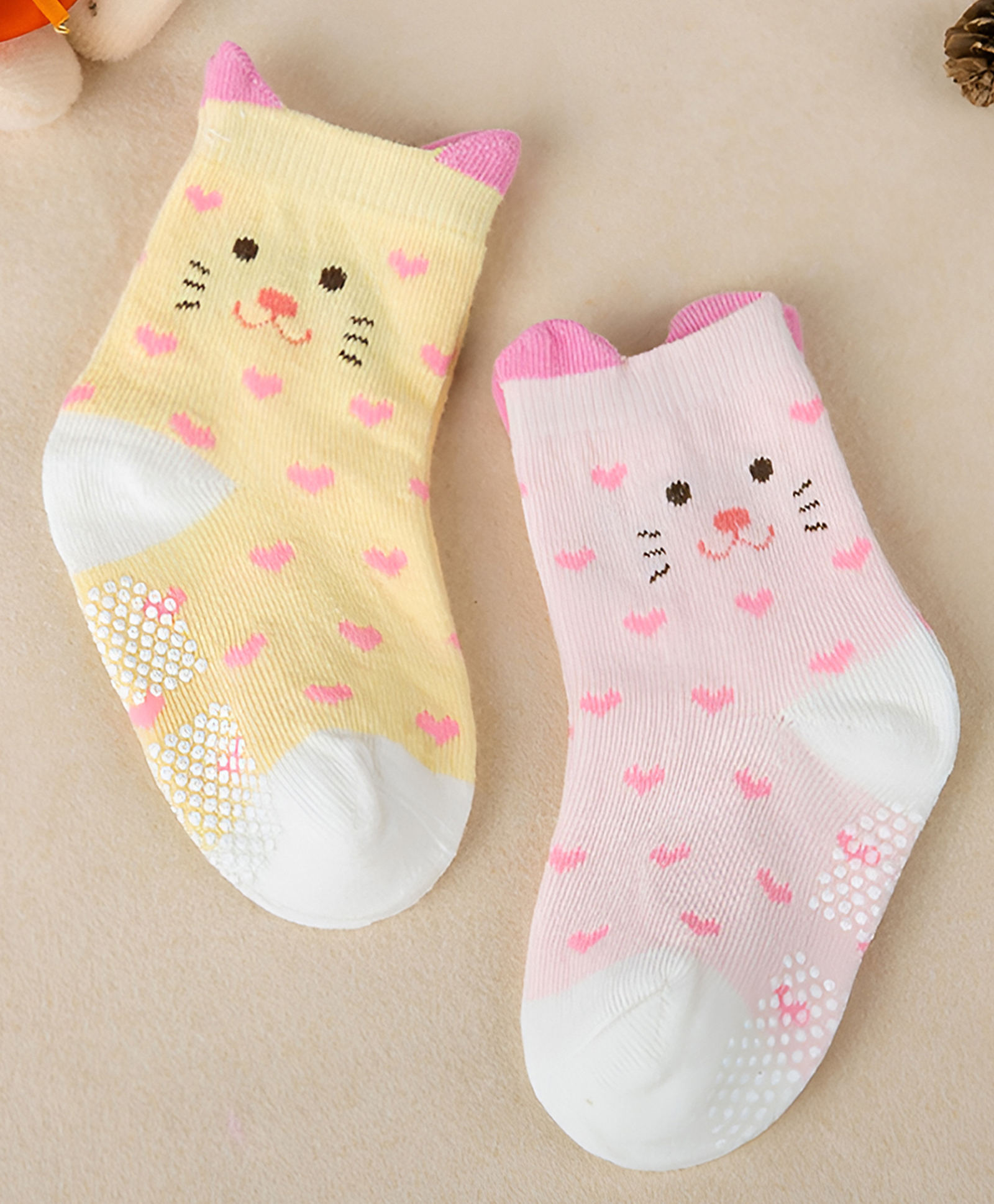 SYGA Pack of 2 Cotton Cat Face & Heart Printed Socks - Pink & Yellow-picture-28