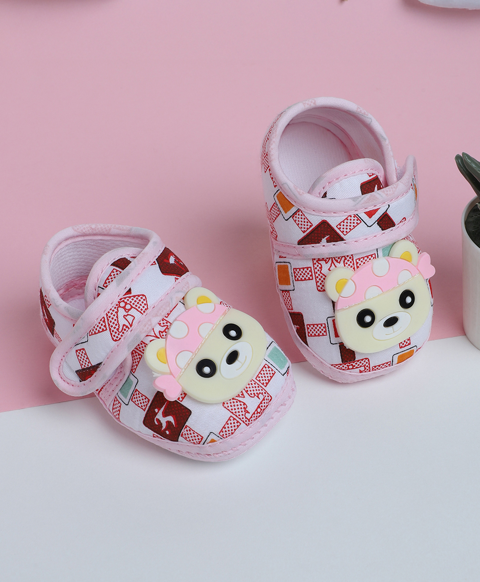 Baby Moo Animal Face Applique Detailed Anti Skid Booties - Pink-picture-29