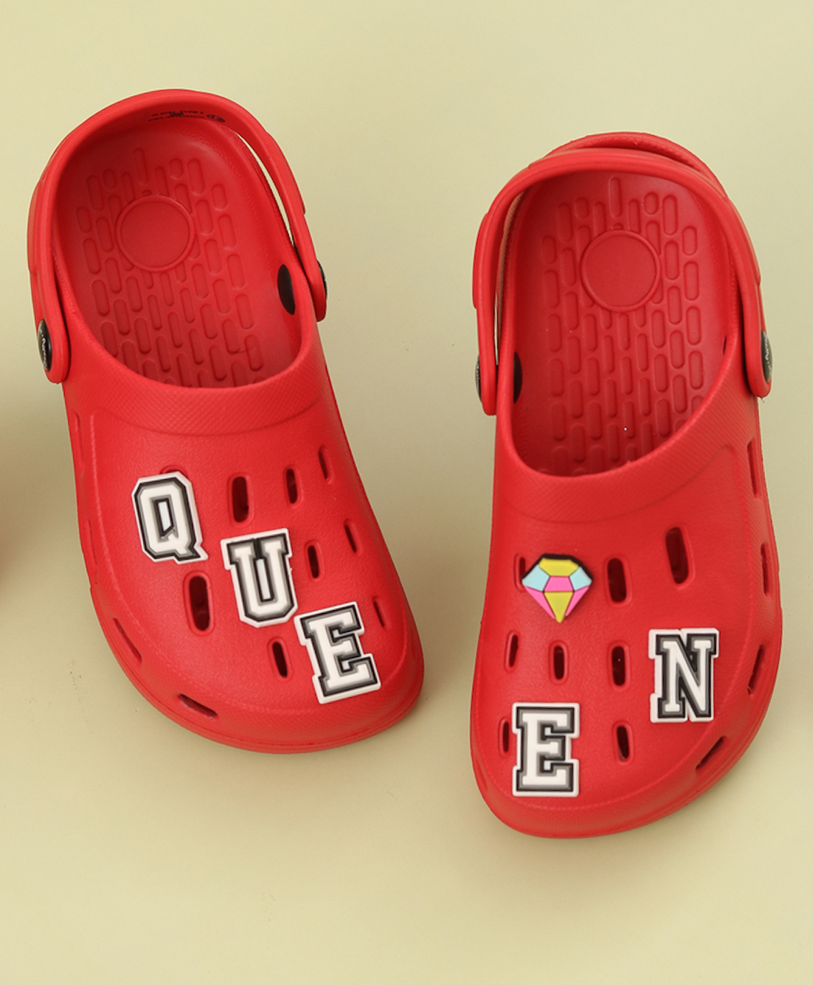 Yellow Bee Queen Word Applique Detailed Perforated Slingback Clogs - Red-picture-28