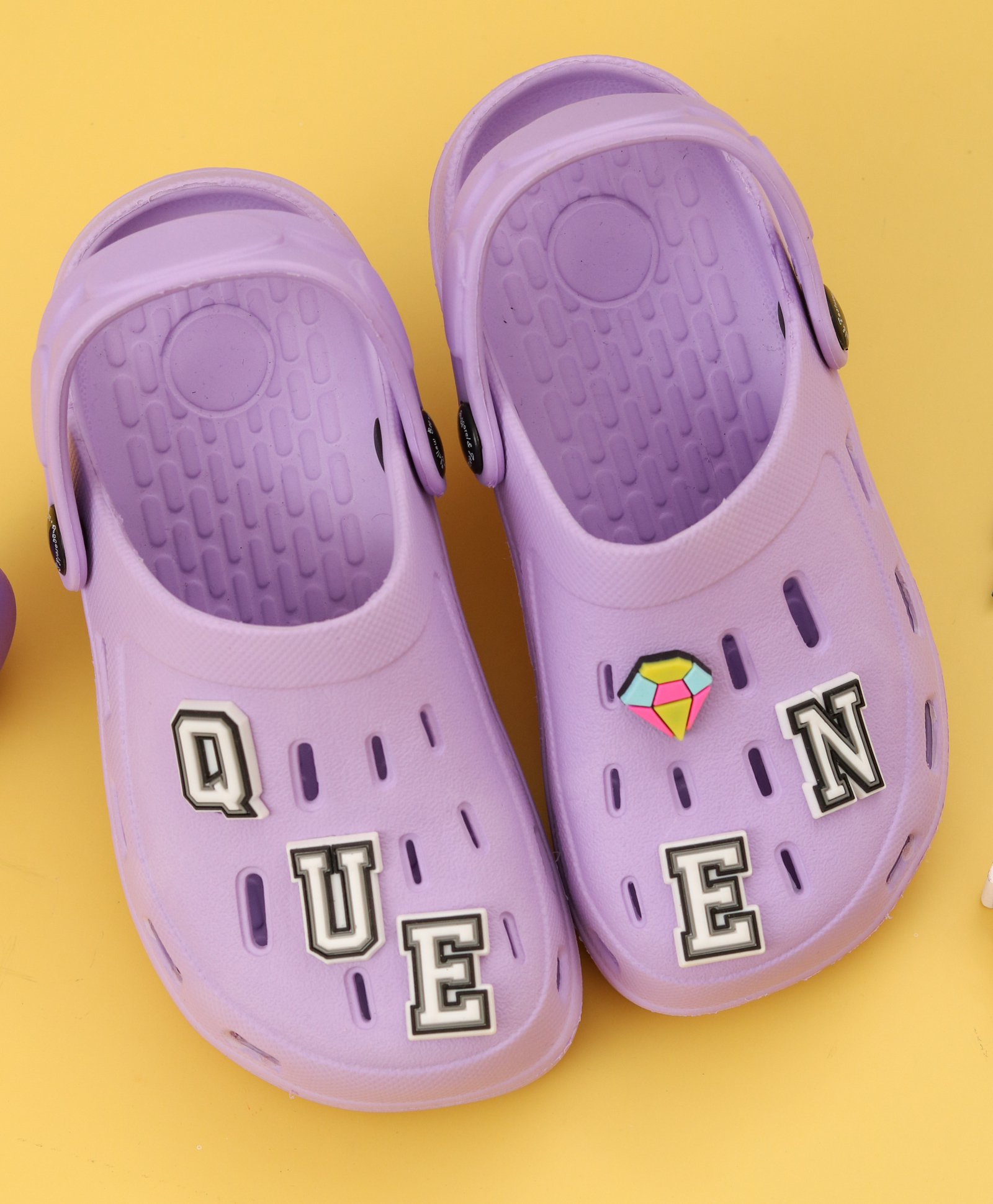 Yellow Bee Queen Letters Applique Detailed Perforated Slingback Clogs - Purple-picture-26