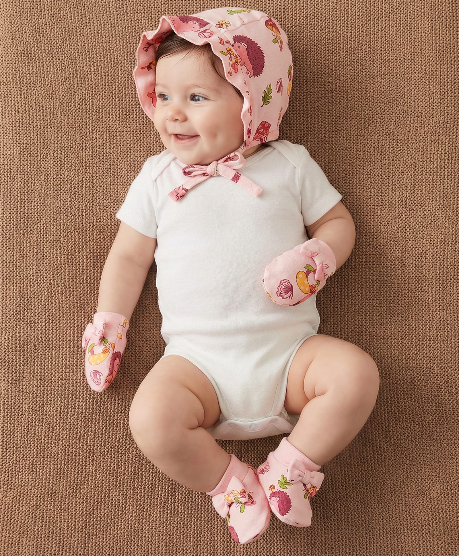 Babyoye 100% Cotton Knit Eco Jiva Finish Cap Mitten & Booties Set with Hedgehog Print Peach - Diameter 15.5 cm-image-33