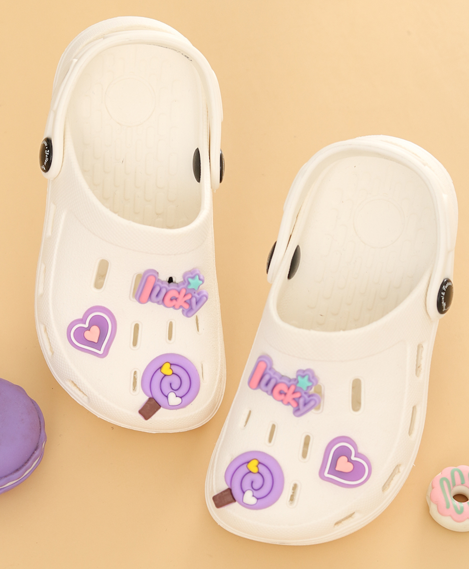 Yellow Bee Solid Perforated Slingback Clogs With Candy & Hearts Charms - White-picture-36