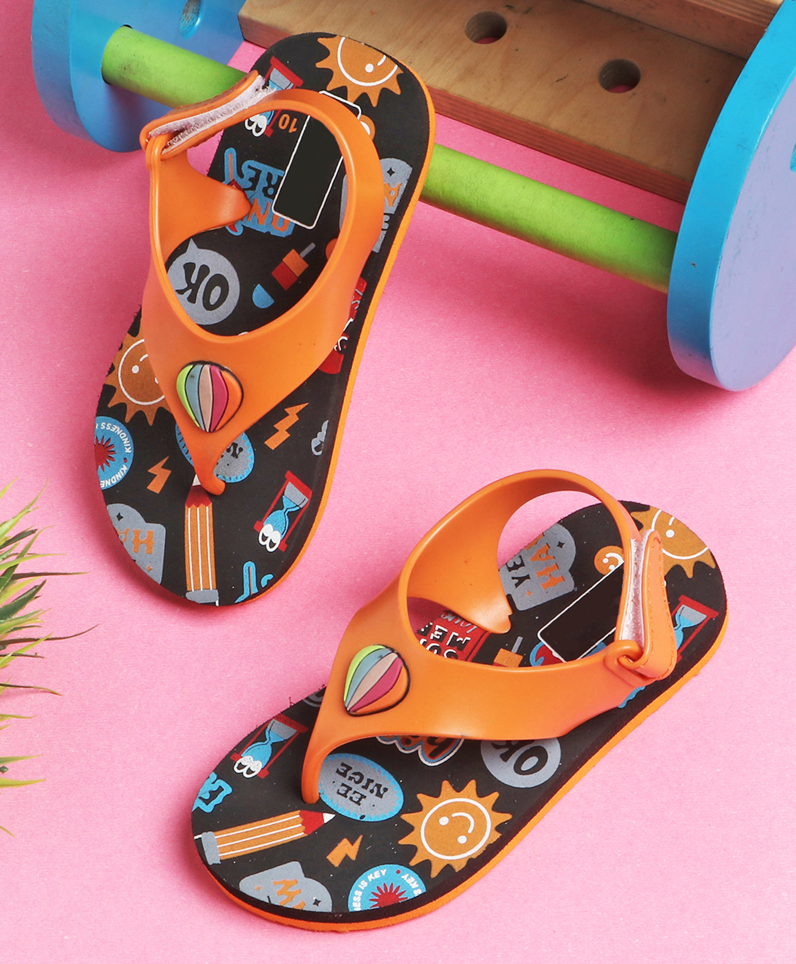 TOMSY CHOICE Hour Glass Designed & Hot Air Balloon Applique Detailed With Velcro Closure Flip Flops - Orange-picture-15