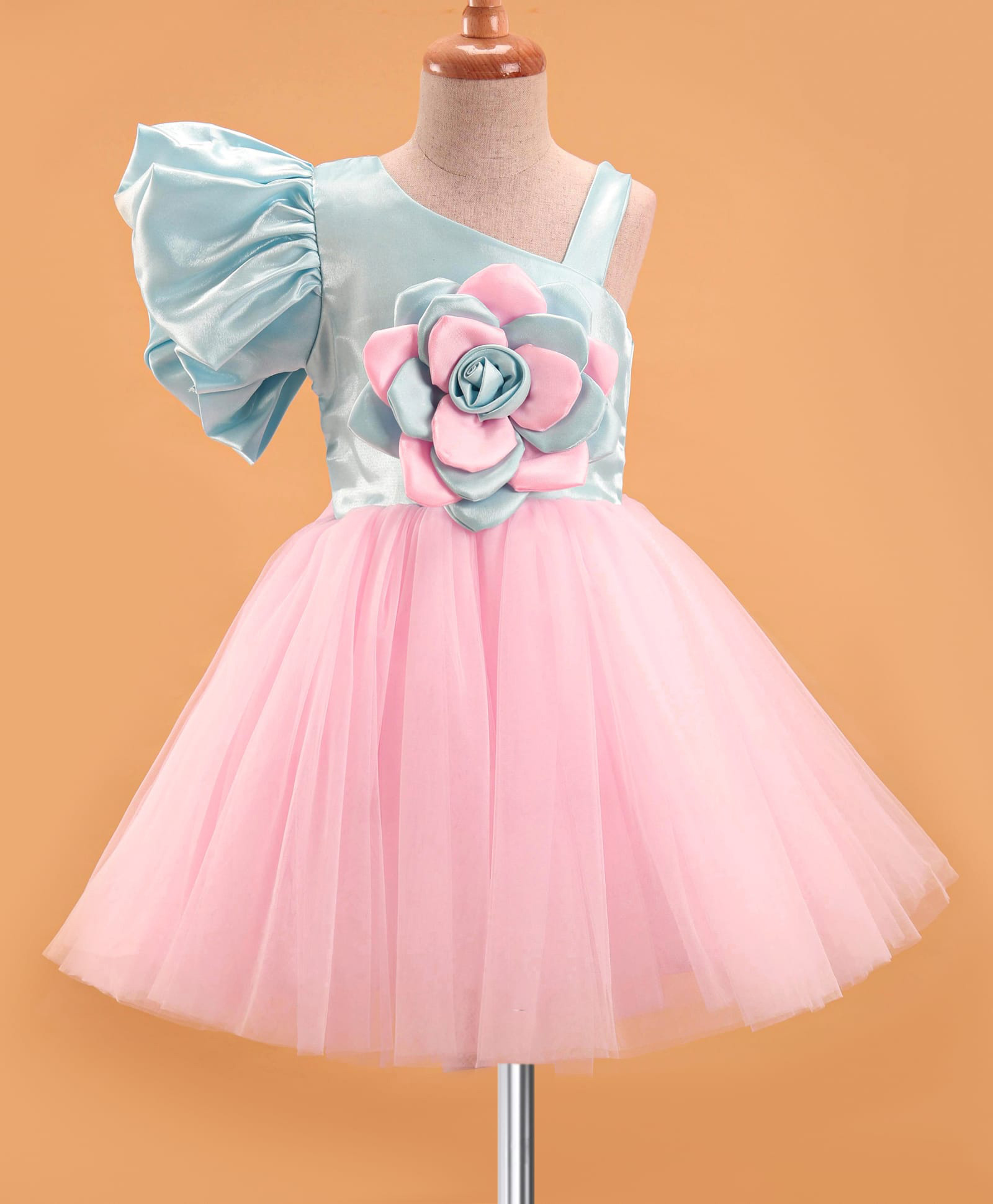 Enfance Half Bell Sleeves Floral Applique Detailed Knee Length Dress - Pink-picture-33