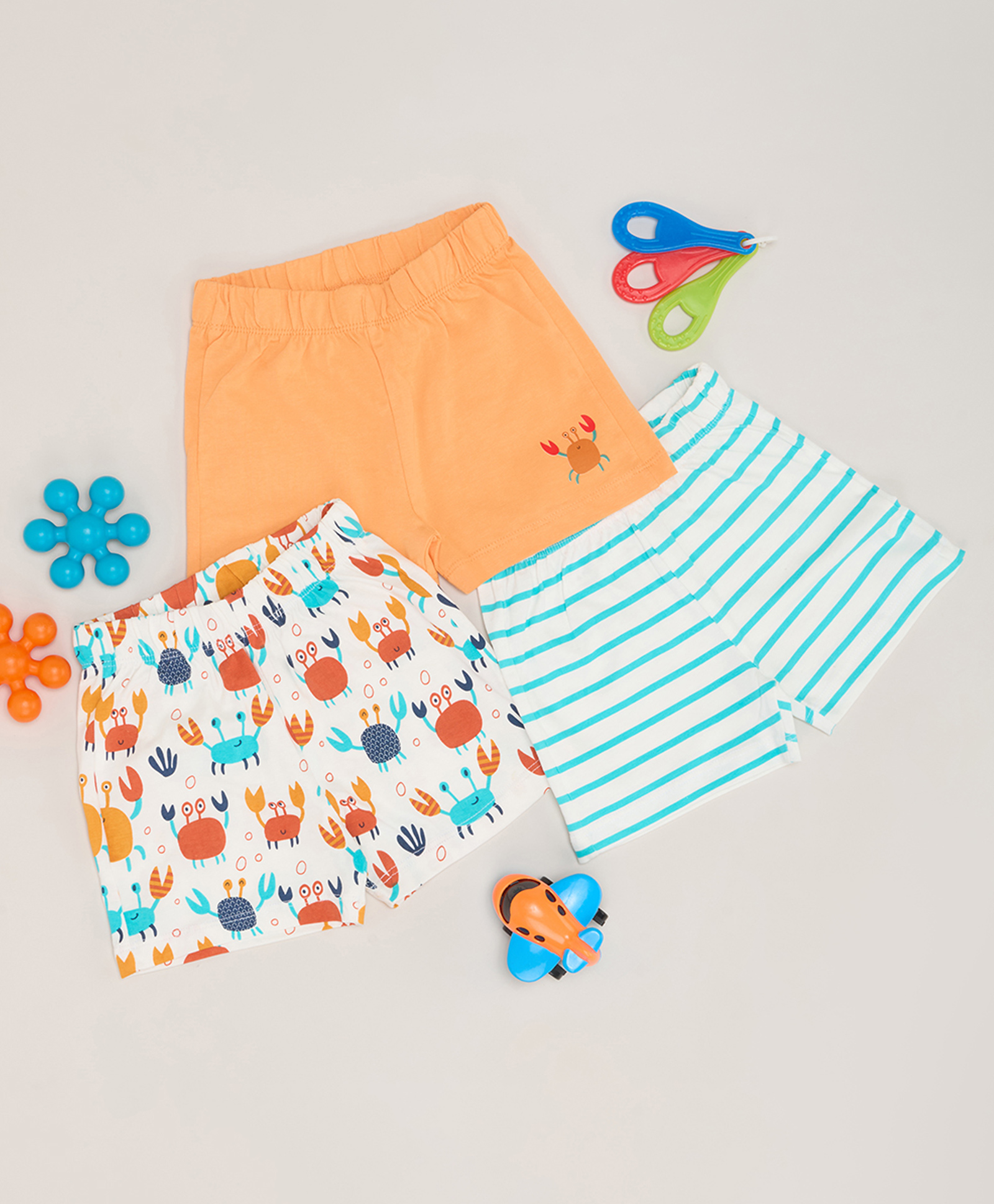 Pantaloons Baby Cotton Knit Pack of 3 Crabs Printed Shorts - Multi Colour-picture-23
