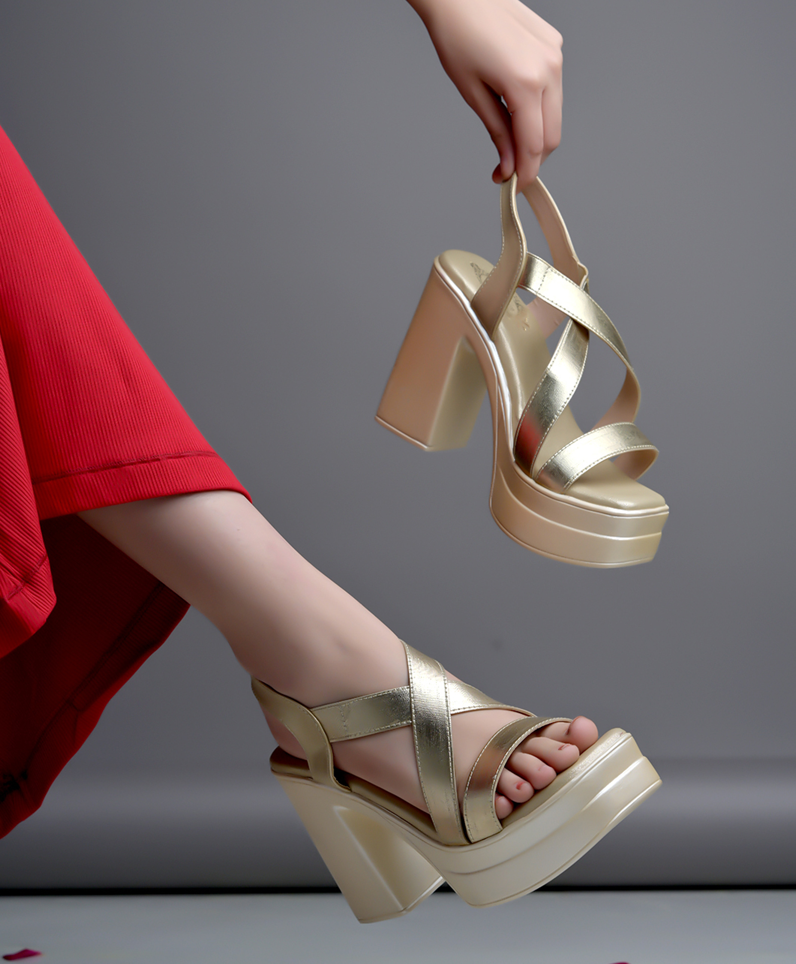 Shoetopia Strap Detailed Sling Back Heeled Sandals - Gold-picture-10
