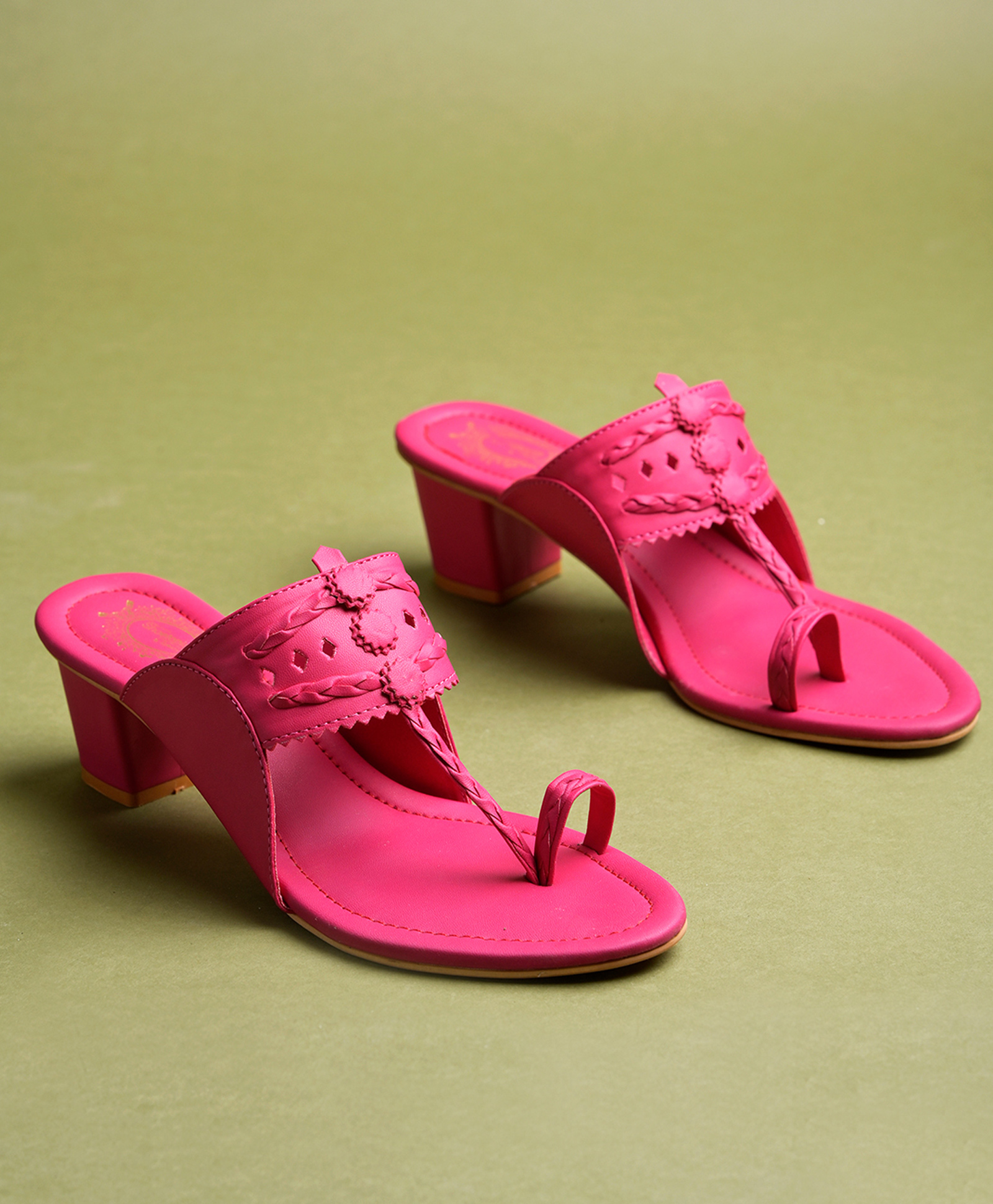 Shoetopia Braid Designed Kolhapuri Heel Sandals - Pink-picture-26