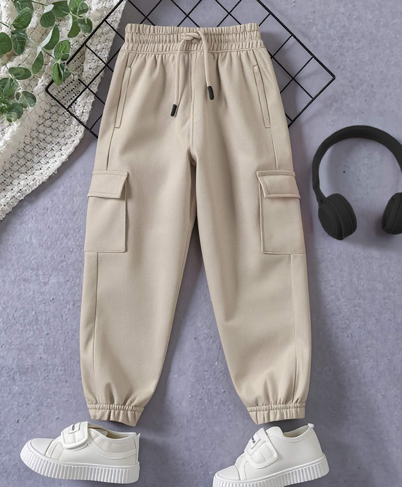 Trampoline Terry Knit Solid Cargo Joggers - Beige-image-3