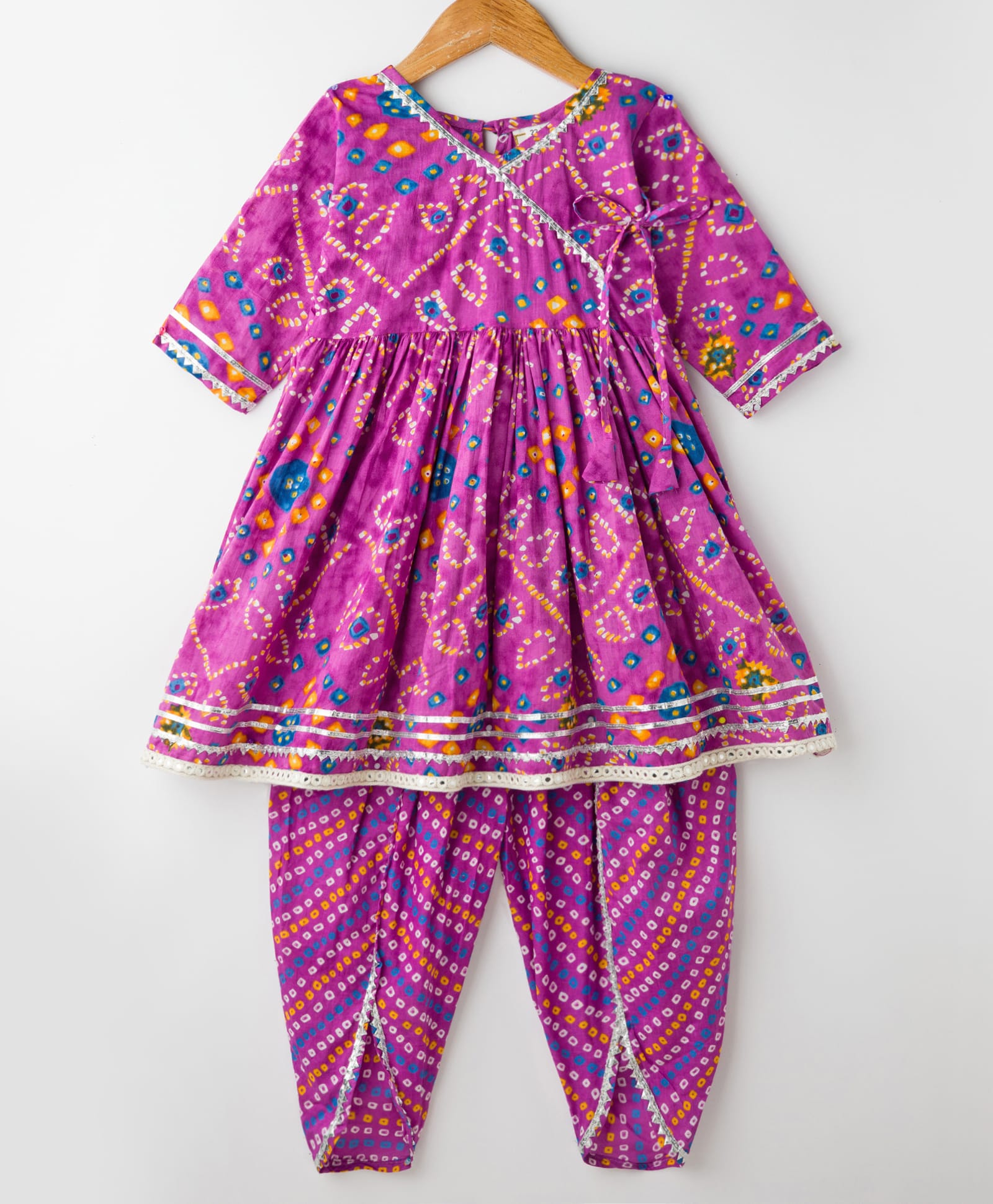 Teentare Cotton Woven Three Fourth Sleeves Bandhani Printed Kurta Patiala Set - Purple-image-7