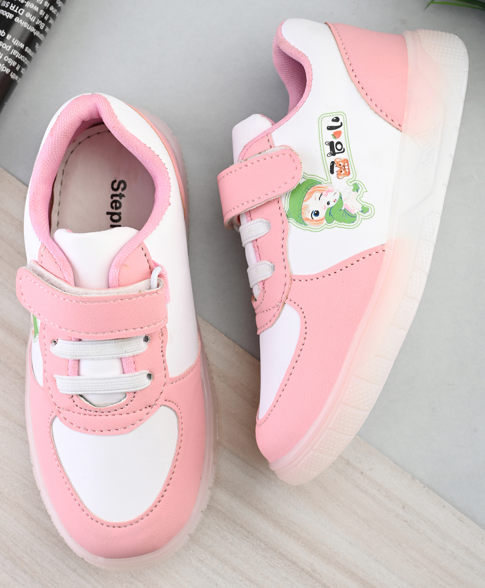 Steprite Colour Blocked Velcro Closure Girl With Cat Printed Sneakers - Pink-picture-29