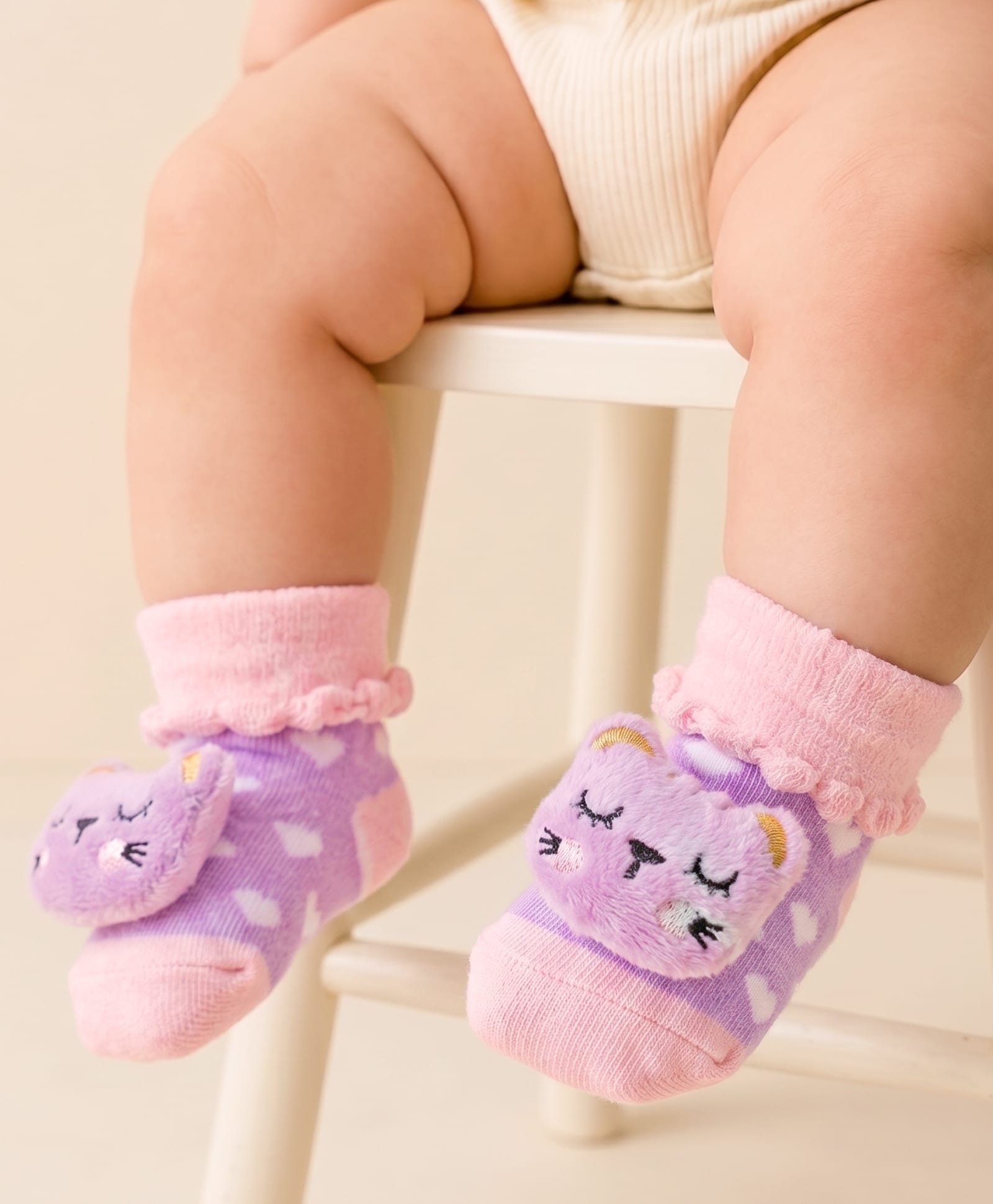 Cute Walk by Babyhug Socks With Heart Design & Cat Face Applique - Purple-picture-23
