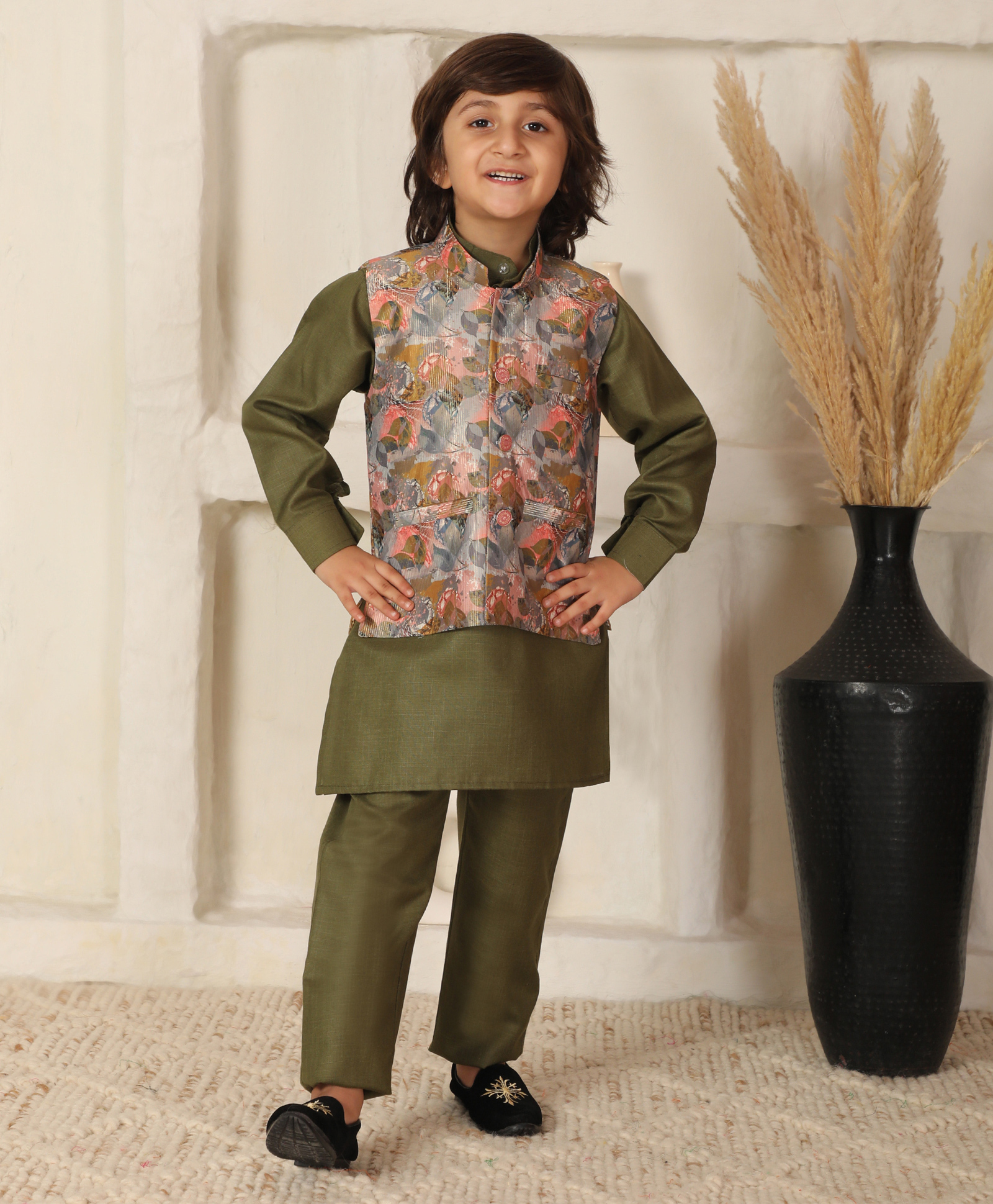 P-MARK Cotton Woven Full Sleeves Solid Kurta Pant With Leaves Printed Jacket Set - Green-picture-15