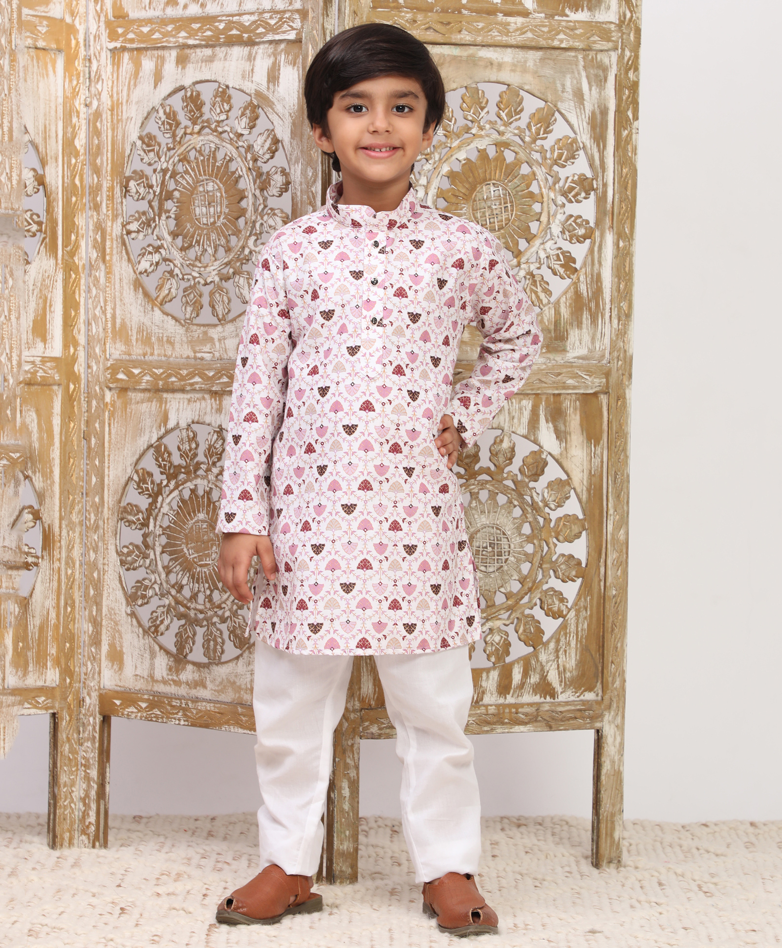 P-MARK Cotton Woven Full Sleeves Leaves Printed Kurta & Pyjama Set - Lavender-image-47