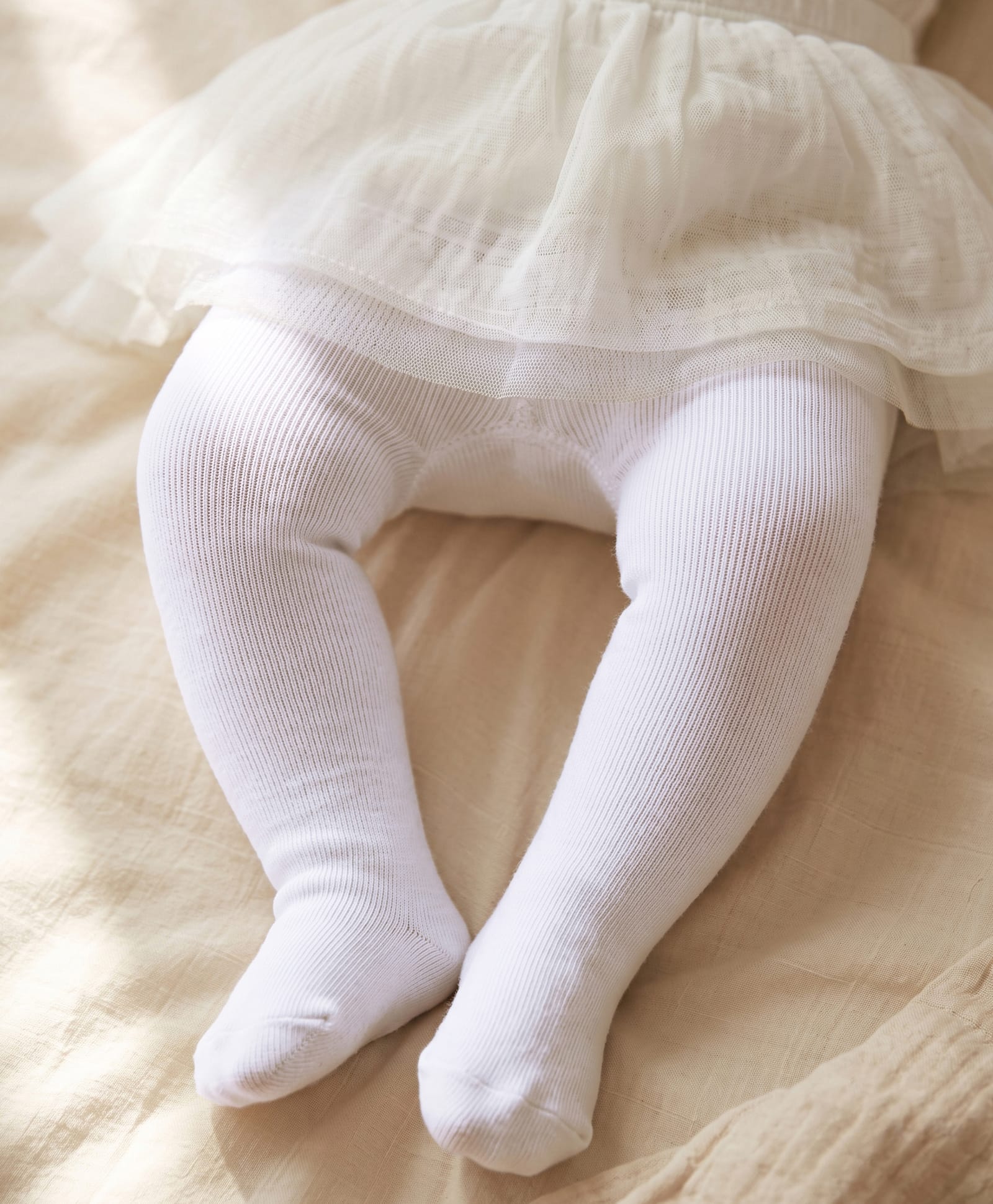 Cute Walk by Babyhug Knit Anti Bacterial Solid Footed Tights - White-image-42