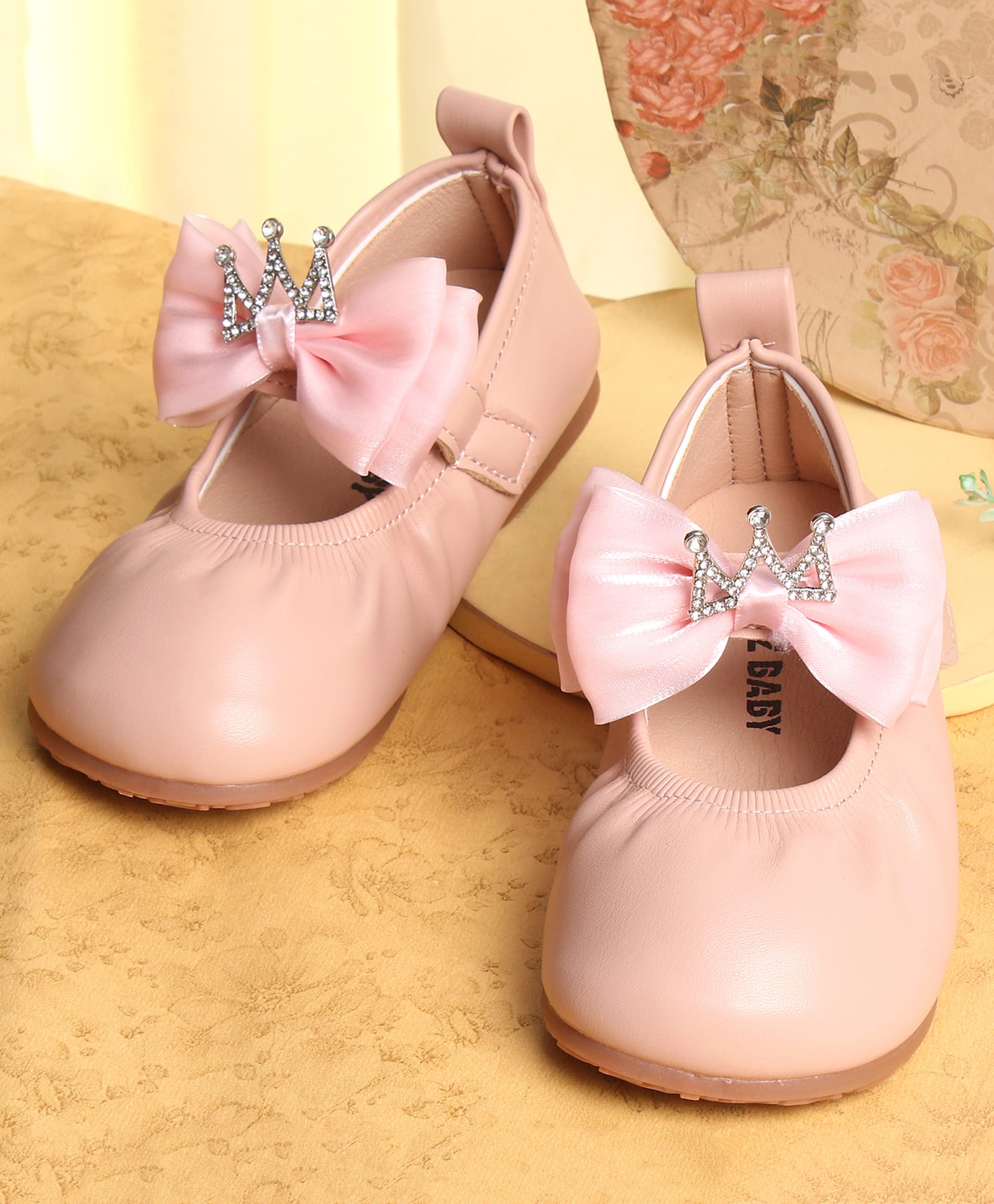 KIDLINGSS Bow & Crown Embellished Mary Jane Ballerinas - Light Pink-image-32