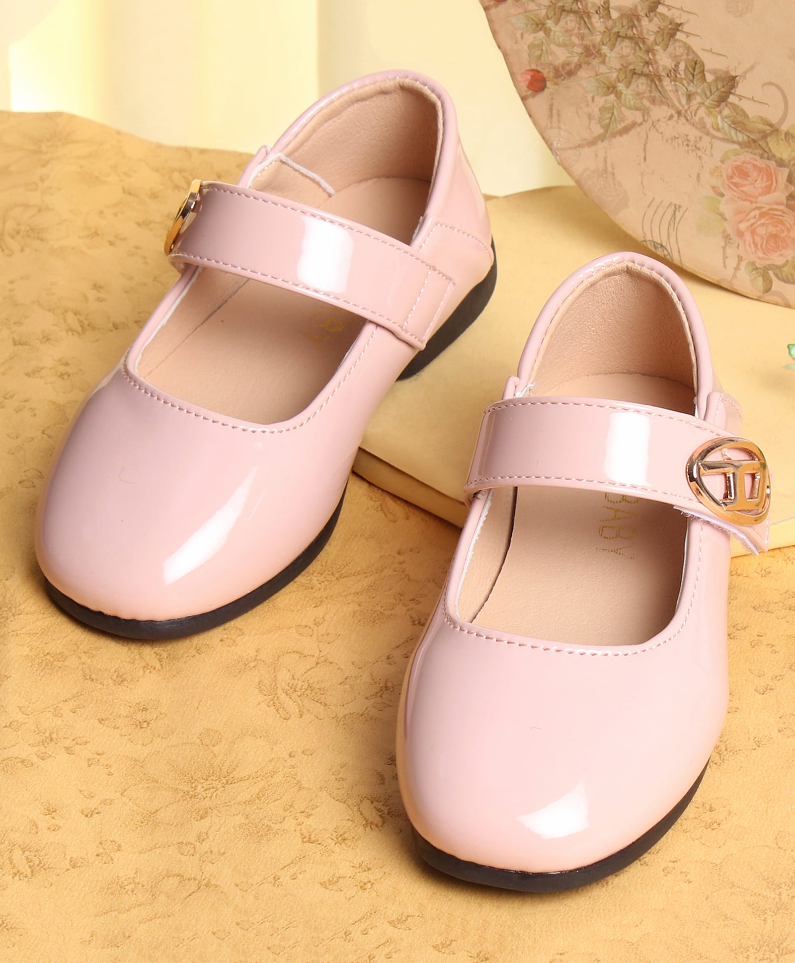 KIDLINGSS Buckle Applique Detailed Mary Janes - Light Pink-picture-14