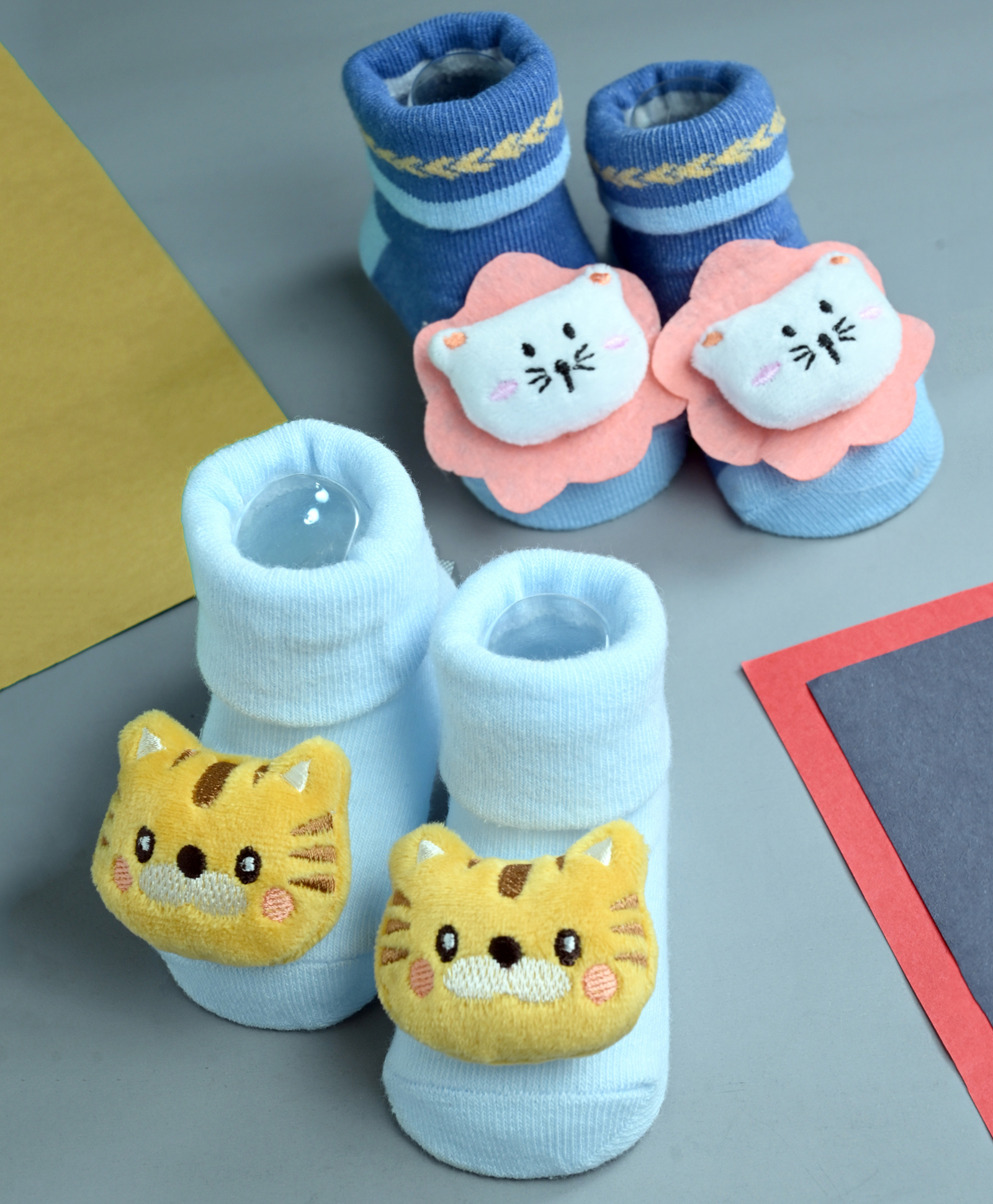 Yellow Bee Cotton Knit Set Of 2 Big Cat Applique Detailed Socks - Blue-image-5