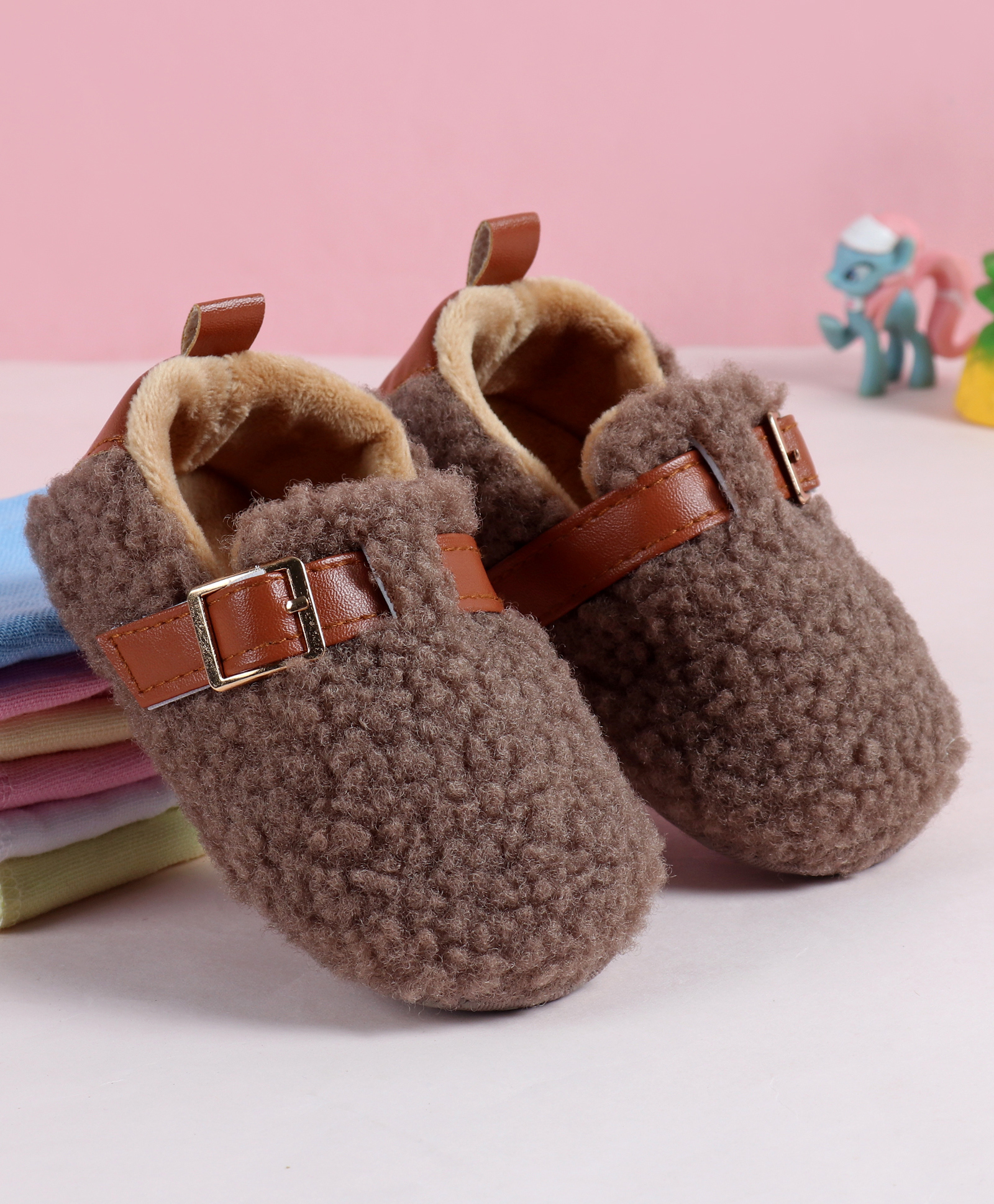 Babyoye Buckle Closure Solid Booties - Khaki-image-30