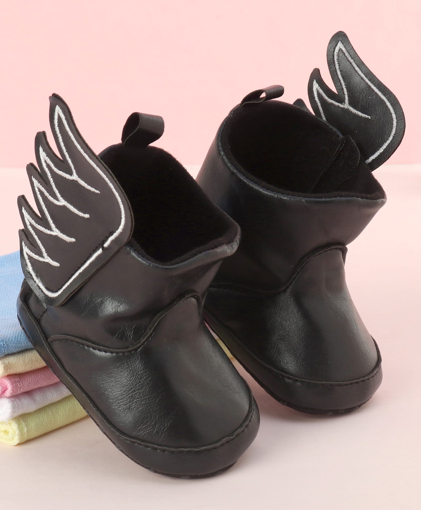 Babyoye Solid Color Booties with 3D Applique - Black-image-14