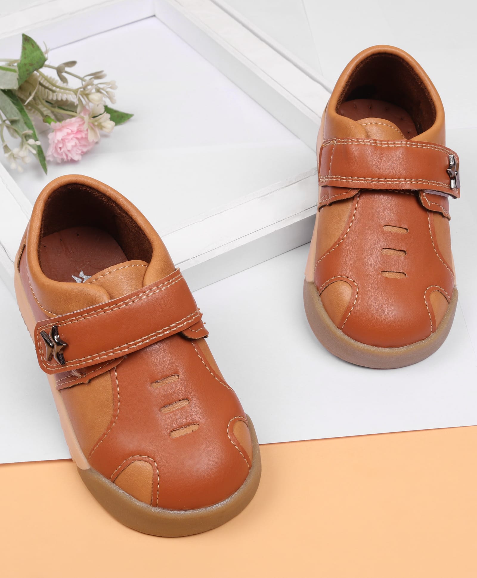 Cute Walk by Babyhug Velcro Closure Solid Oxford Shoes - Tan-image-3