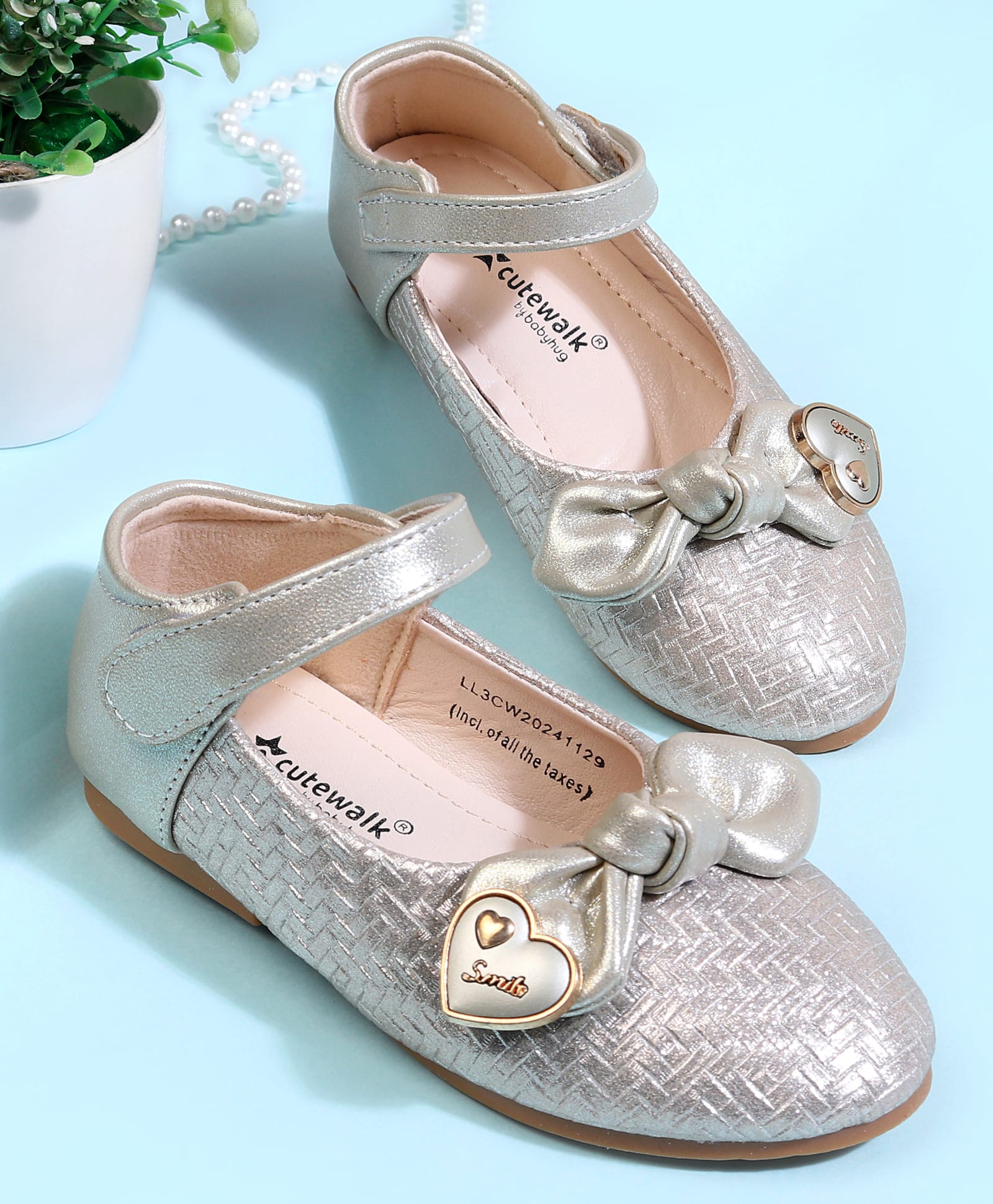 Cute Walk by Babyhug Velcro Closure Ballerina With Bow Applique - Golden-image-39