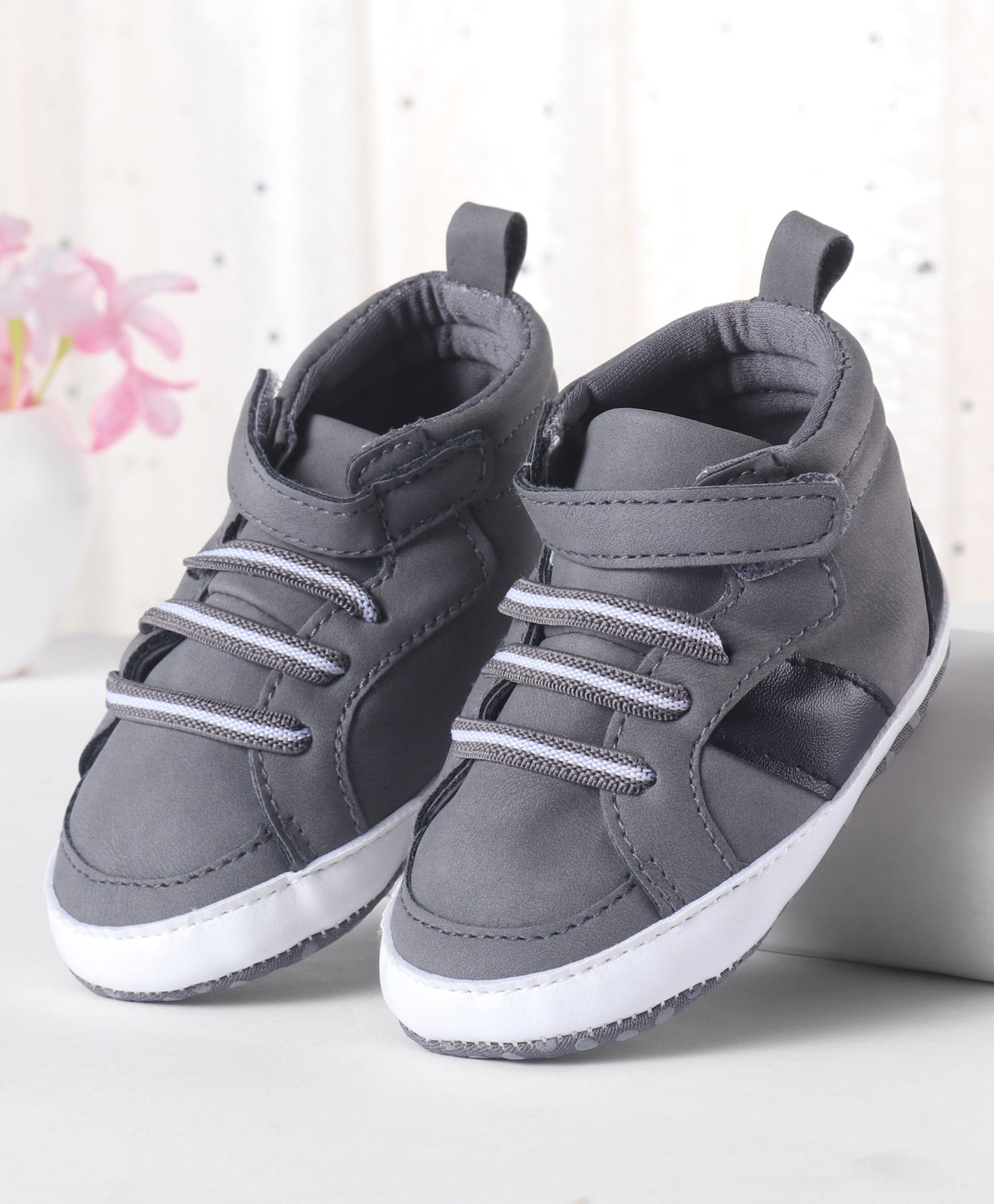 Cute Walk by Babyhug Velcro Closure Booties - Grey-image-35