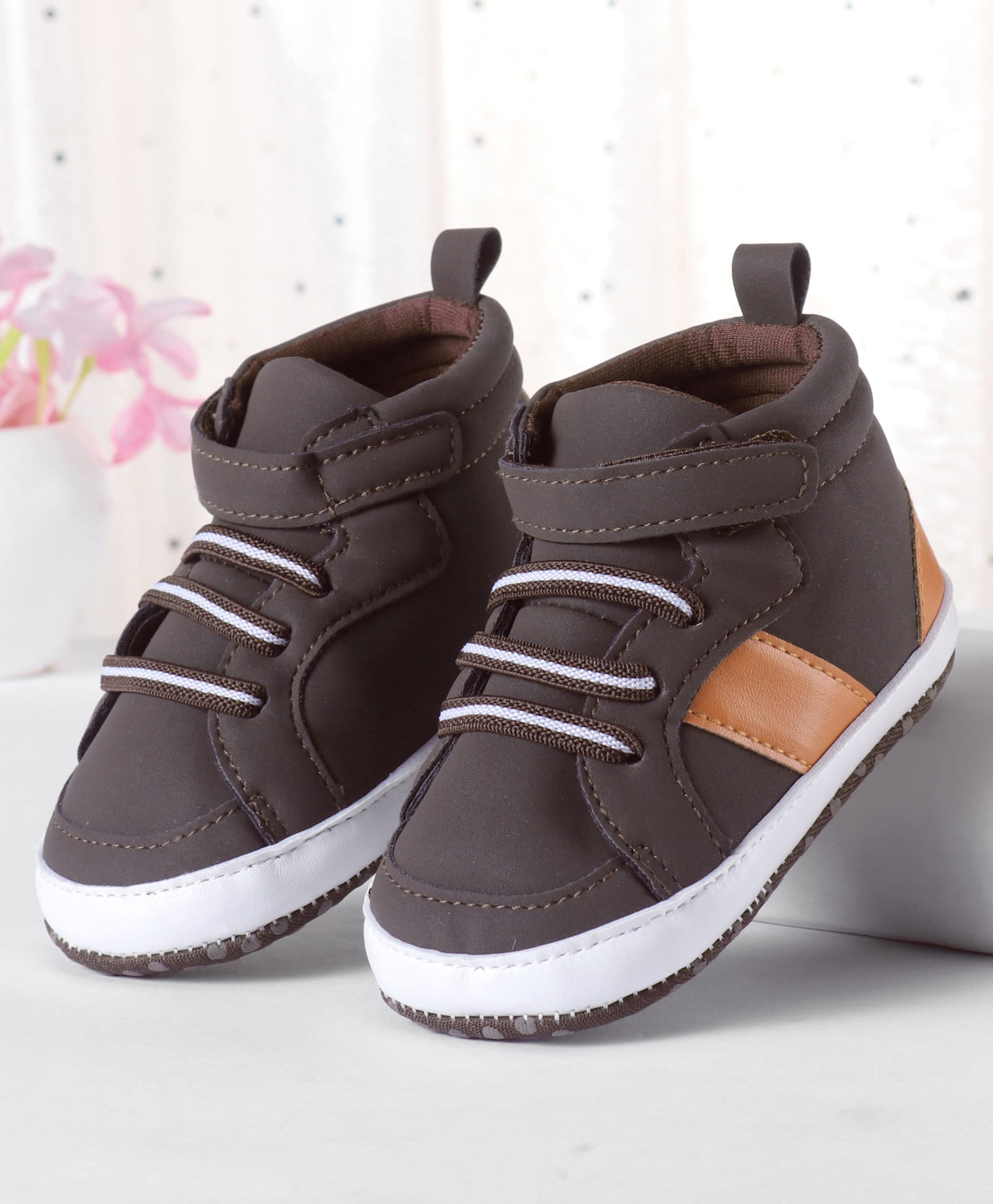 Cute Walk by Babyhug Velcro Closure Booties - Brown-picture-15