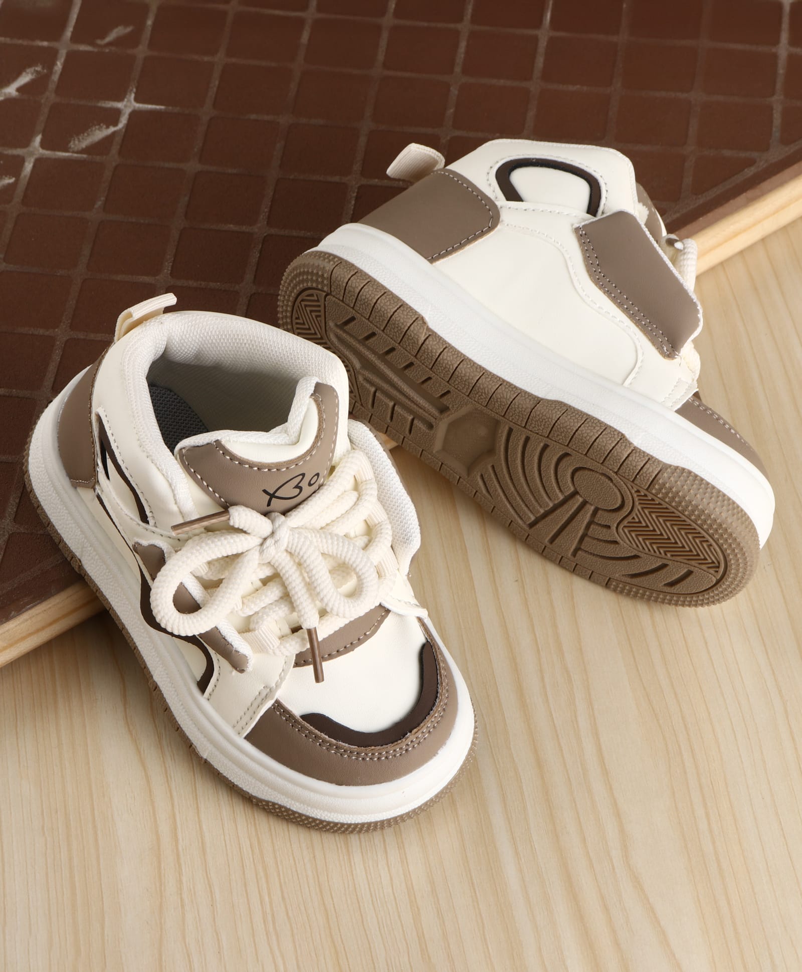 Babyoye Lace Up Solid Sneaker Shoes - Khaki