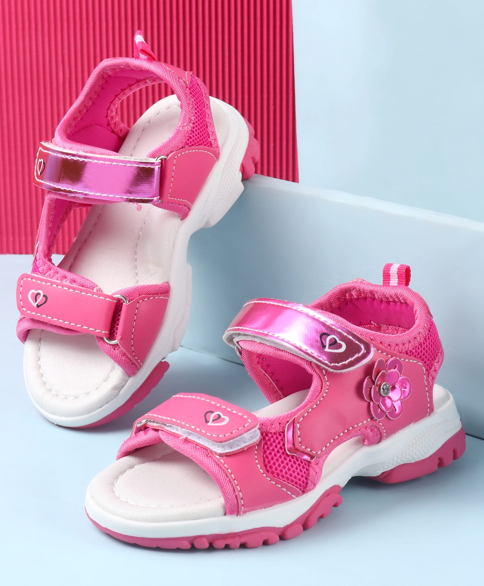 Cute Walk by Babyhug Velcro Closure Sandals With Floral Applique - Fuchsia-image-38