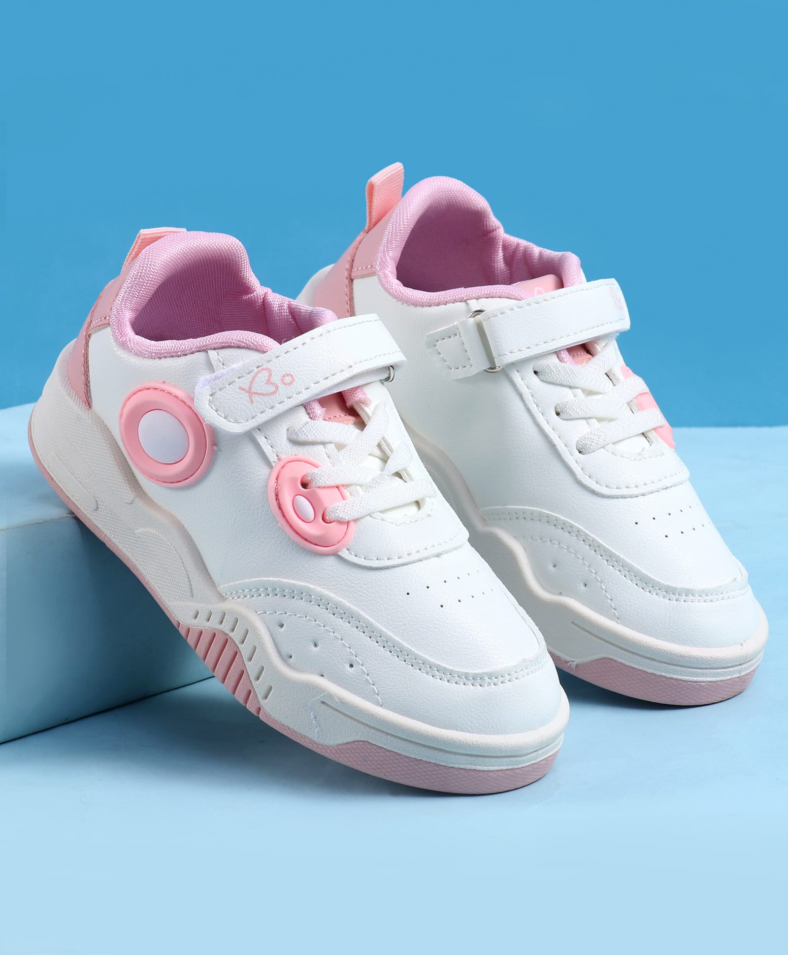 Babyoye Velcro Closure Casual Shoes - Pink-image-46
