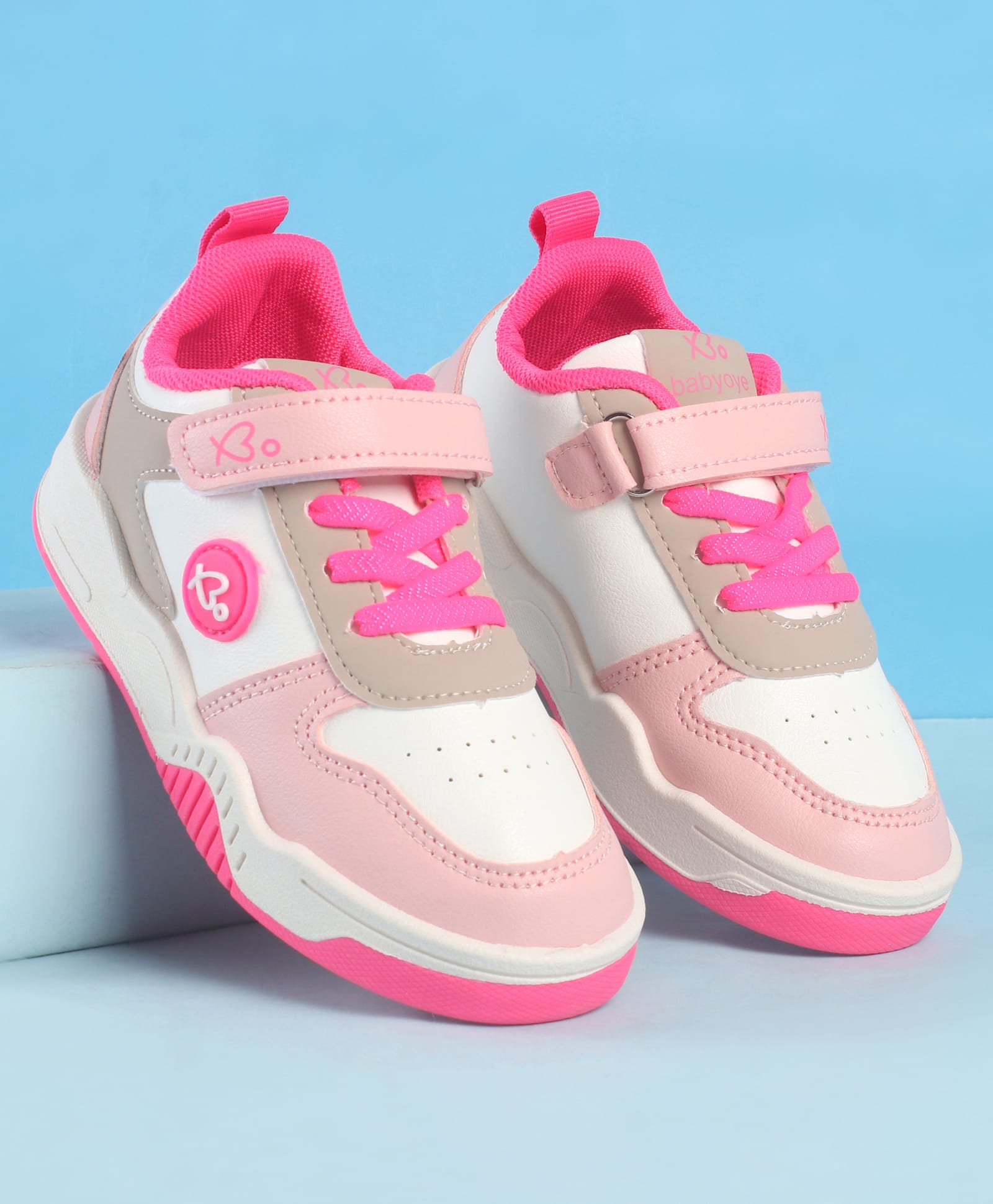 Babyoye Casual Shoes with Velcro Closure Lace & Brand Logo Detailing - Pink-image-4
