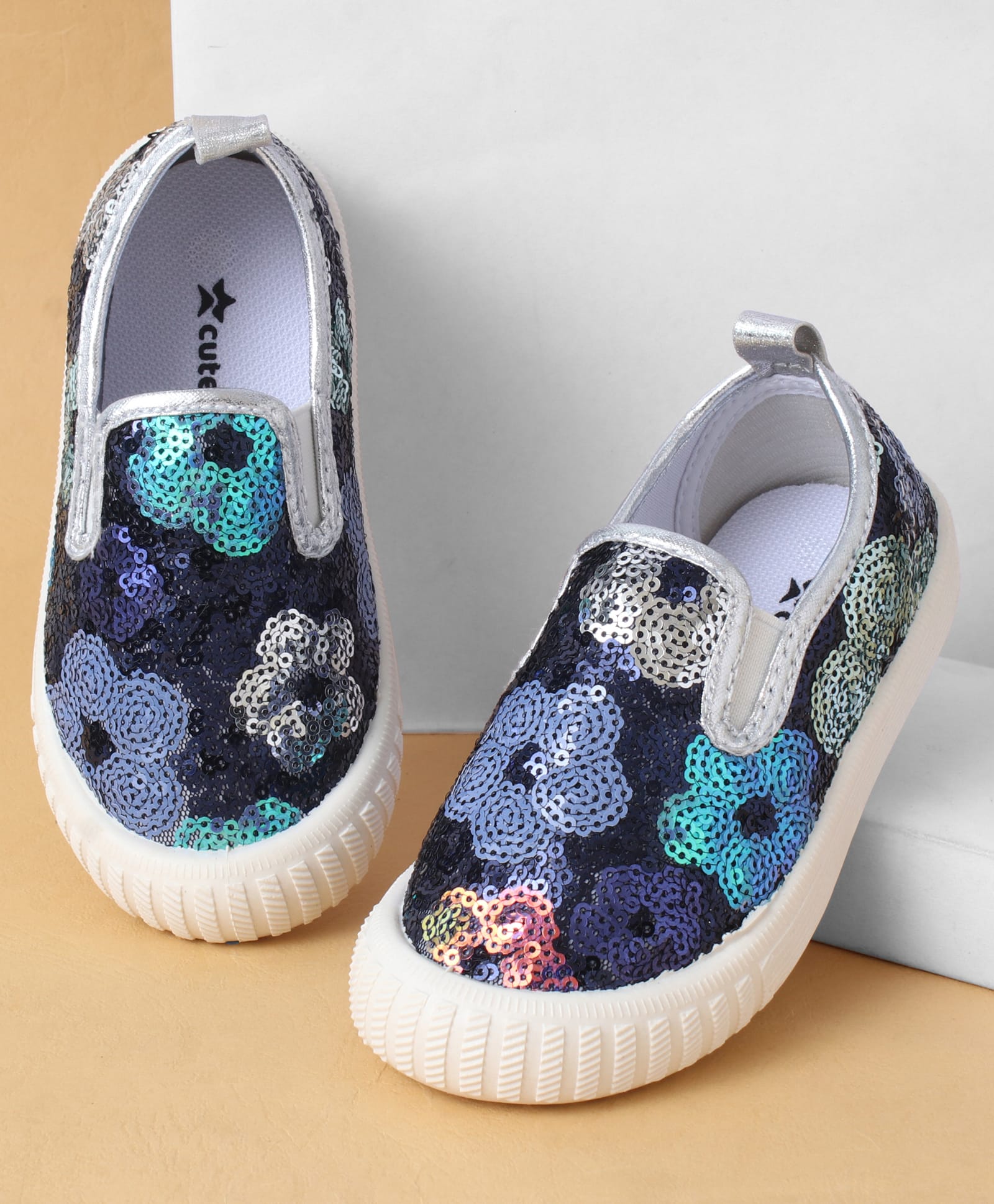 Cute Walk by Babyhug Casual Shoes With Sequin Detailing - Navy Blue-image-28