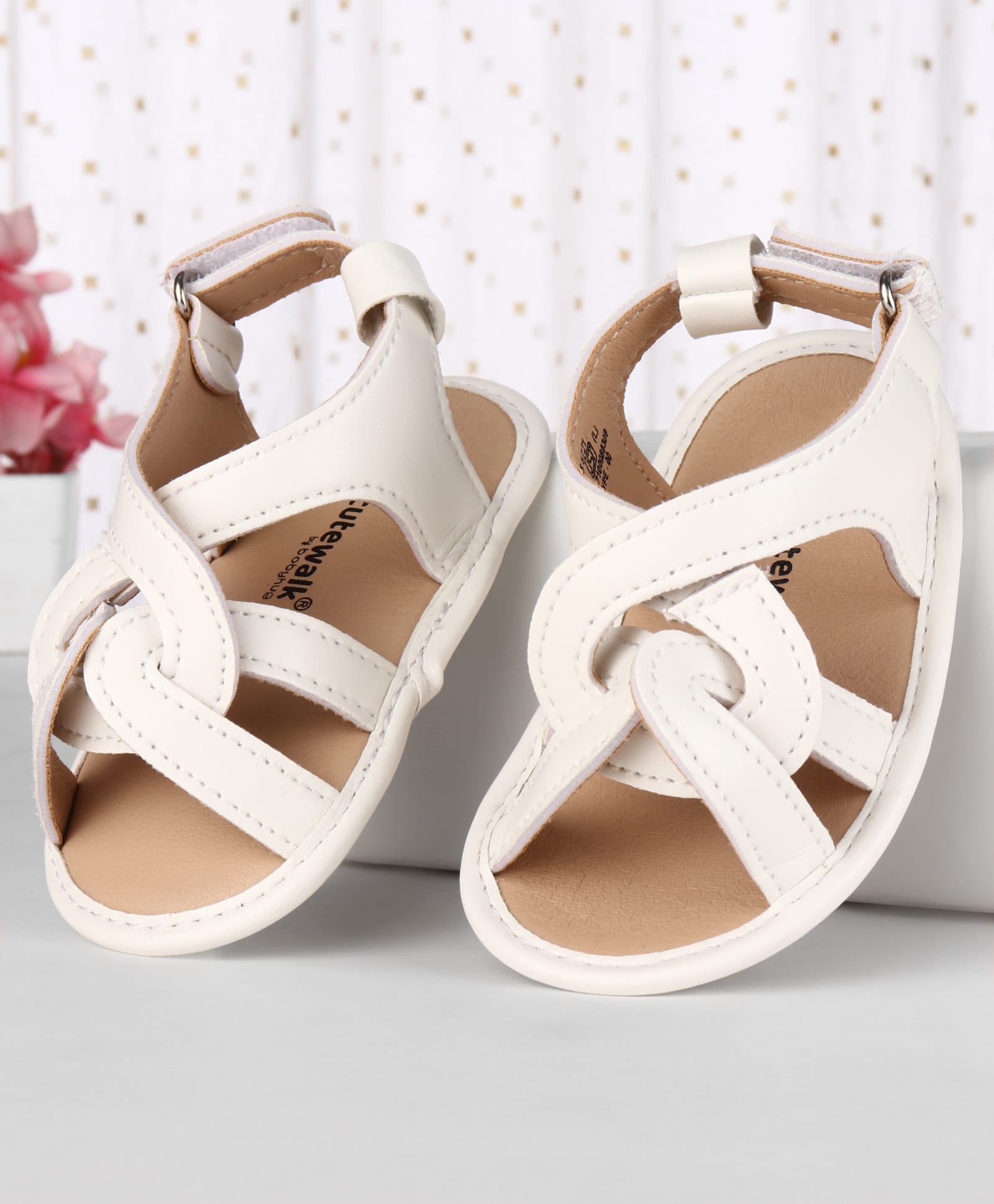 Cute Walk by Babyhug Velcro Closure Solid Booties - White-image-17