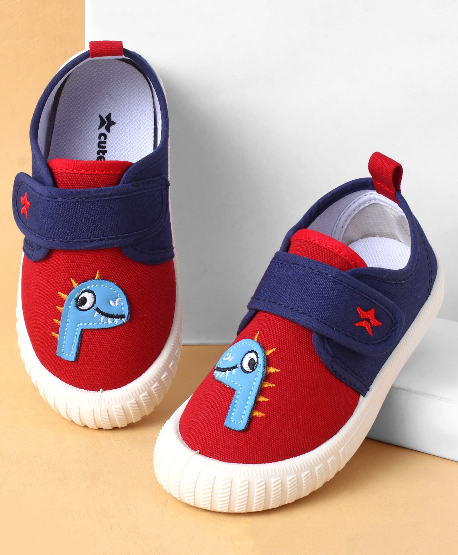 Cute Walk by Babyhug Casual Shoes with Velcro Closure & Dino Applique - Navy Blue-image-18