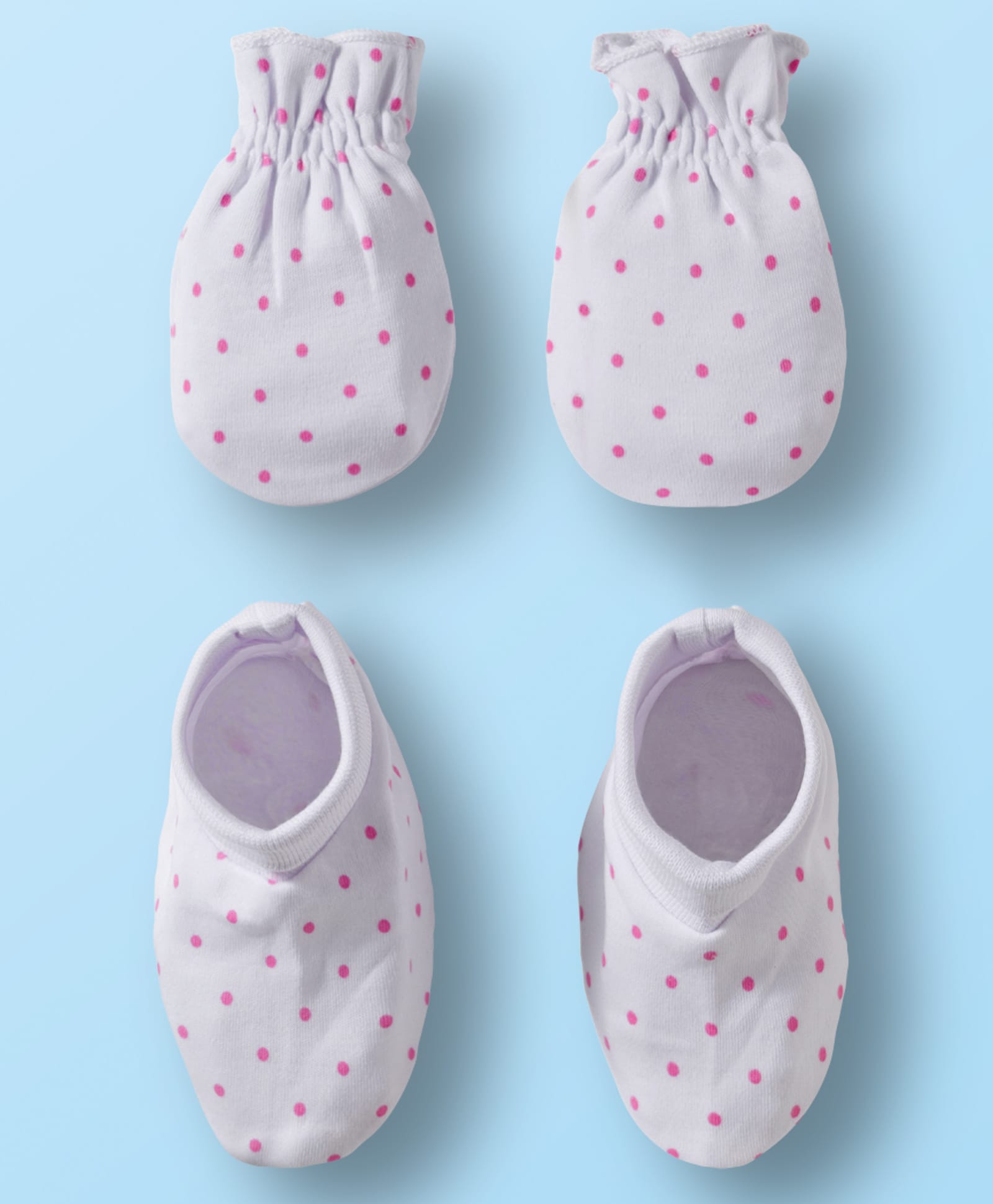 Babyhug 100% Cotton Knit Mittens & Booties Set with Polka Dot Print - White-image-7