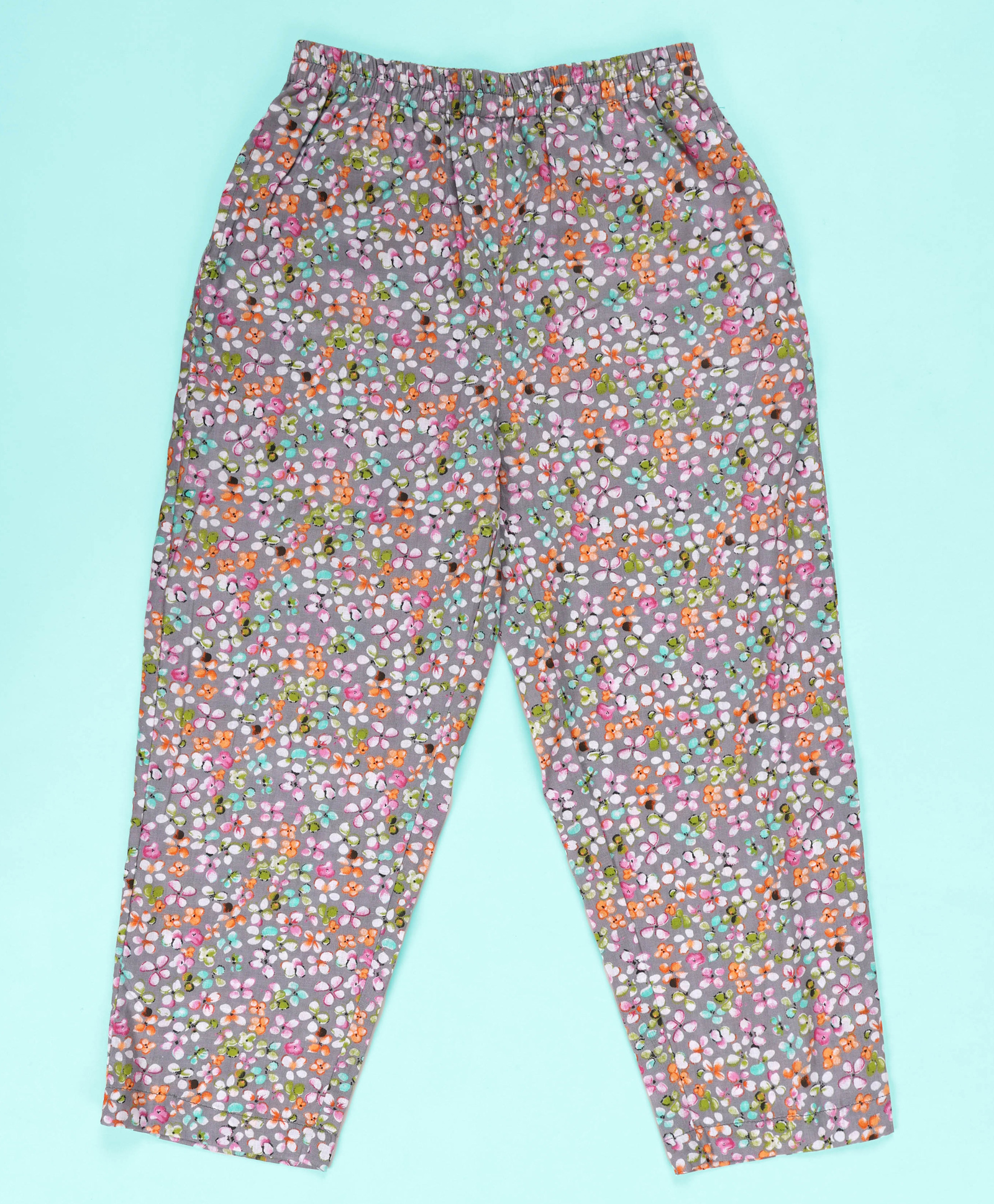 Kiddopanti Cotton Woven Floral Printed Pajama - Grey-picture-10
