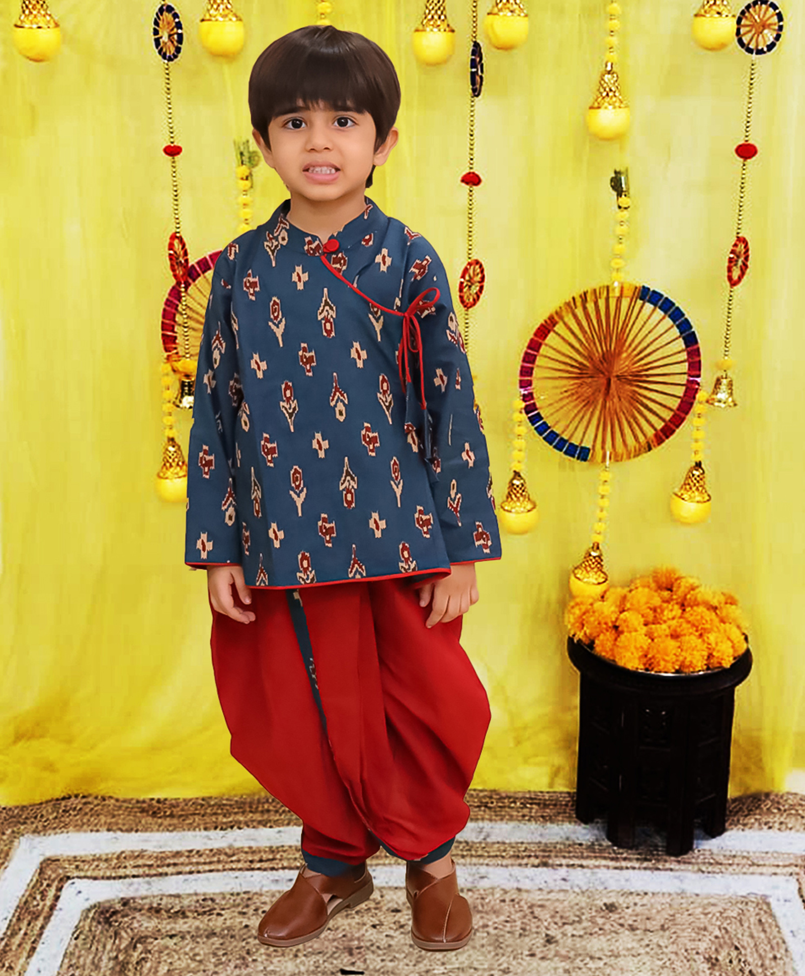 BownBee Pure Cotton Woven Full Sleeves Ikat Printed Kurta Dhoti Set - Navy Blue-picture-12