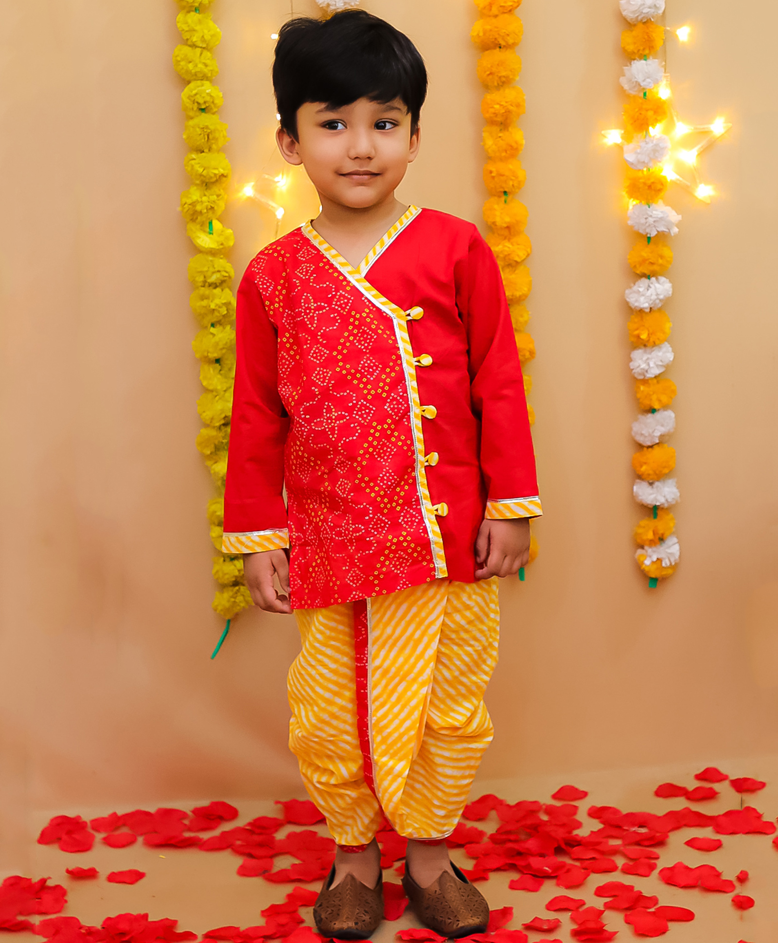 BownBee Pure Cotton Woven Full Sleeves Bandhani Designed Gota Lace Embellished Kurta Dhoti Set - Red-picture-10
