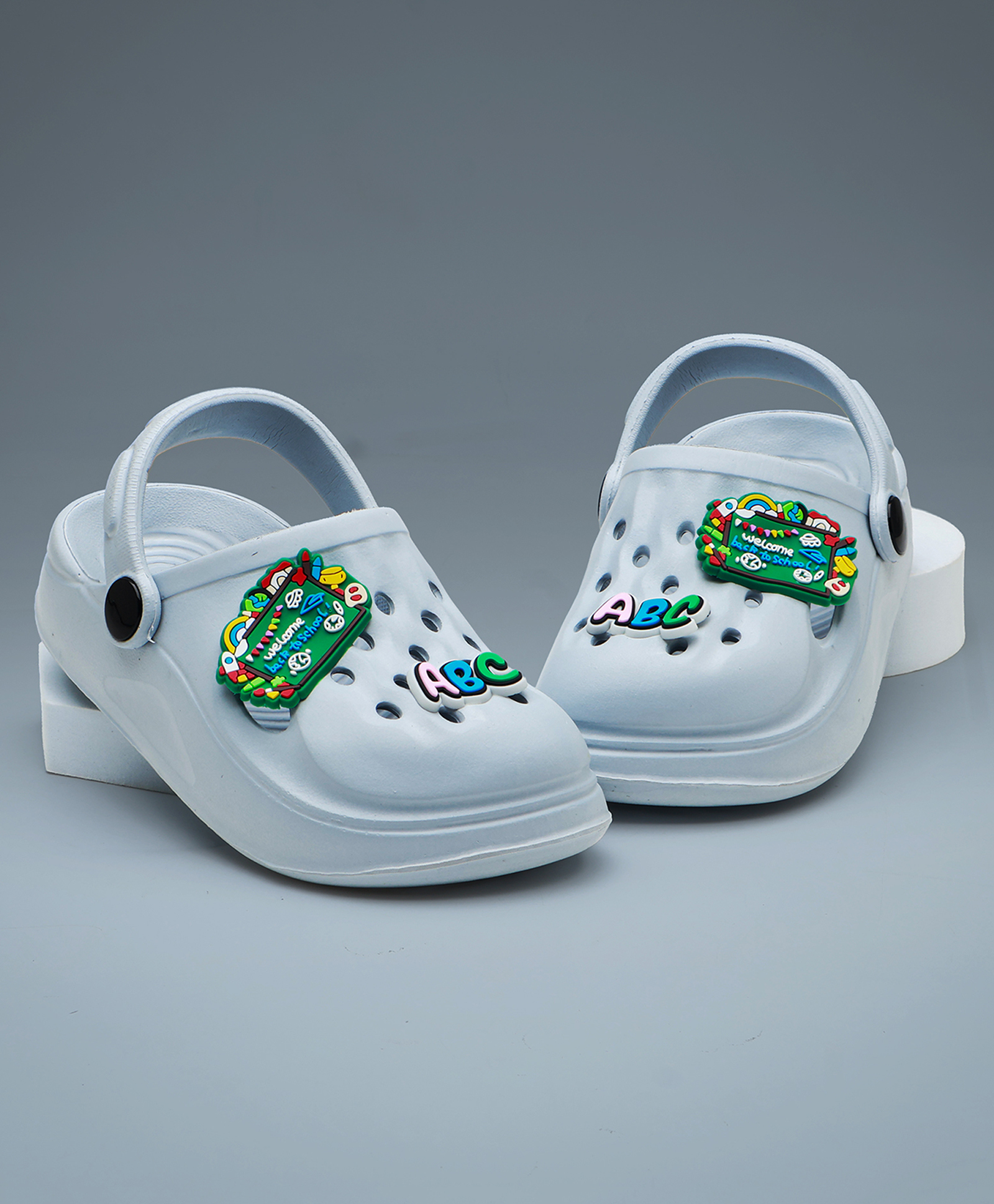 asian Bus Applique Detailed With Slingback Perforated Clogs - Grey-picture-12