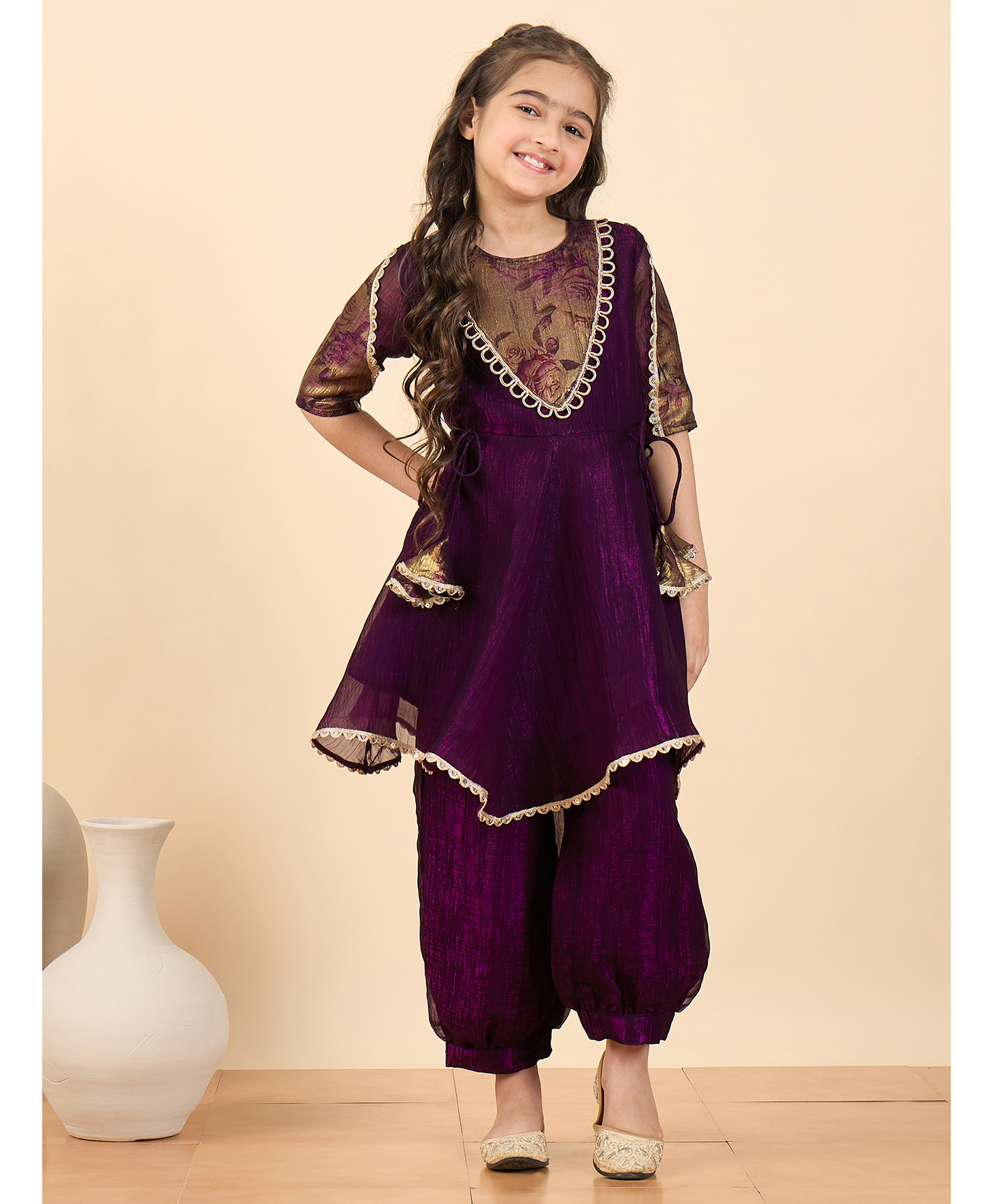 StyloBug Woven Three Fourth Sleeves Floral Printed & Lace Embellished Kurti With Harem Pant Set - Purple-image-37