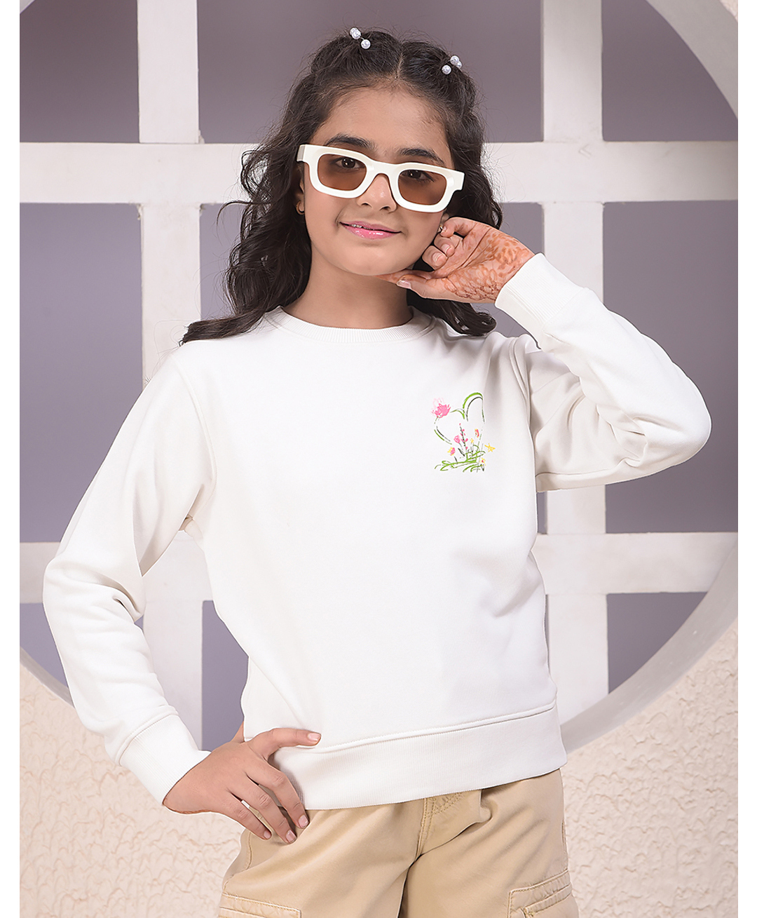 CRIMSOUNE CLUB Cotton Knit Full Sleeves Floral Printed Light Winter Sweatshirt - White-picture-39