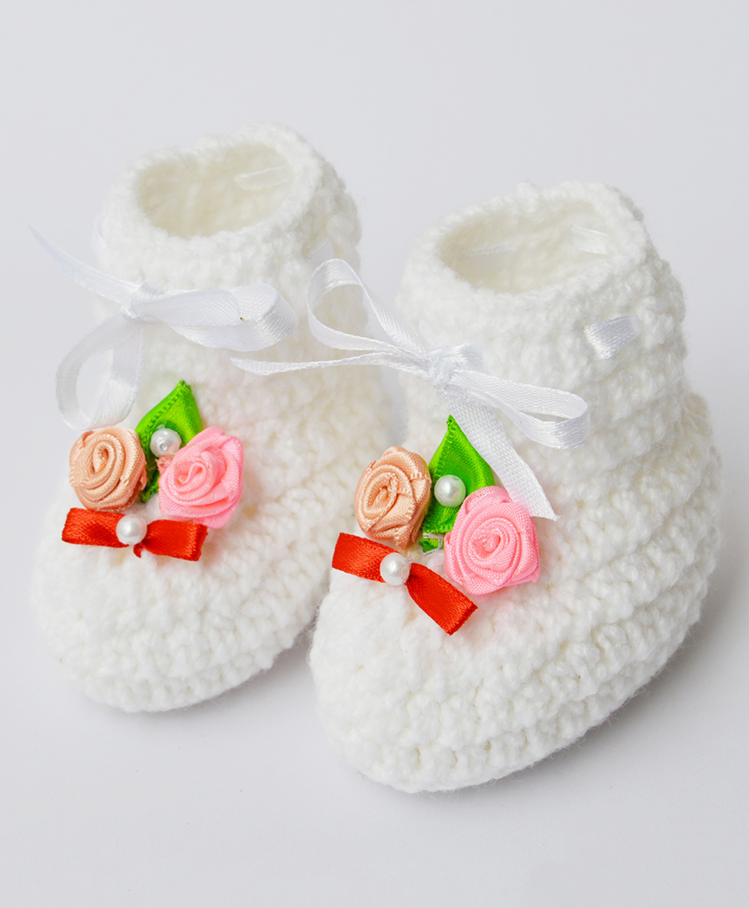 Love Crochet Art Wool Floral Applique Detailed Booties - White-picture-11