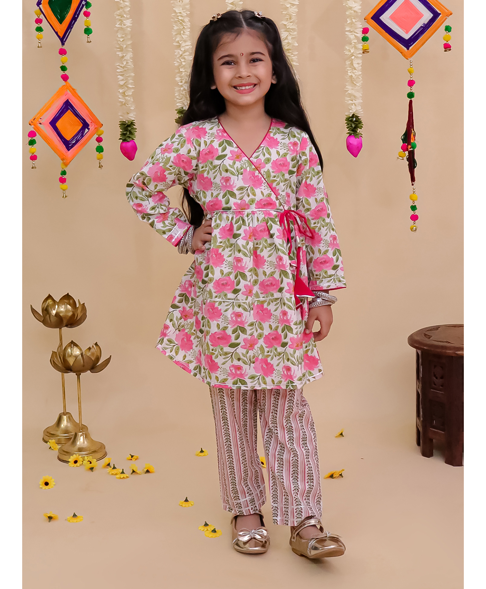 Little Ginnie Cotton Woven Full Sleeves Floral Printed Kurti Pant Set - Pink-picture-26