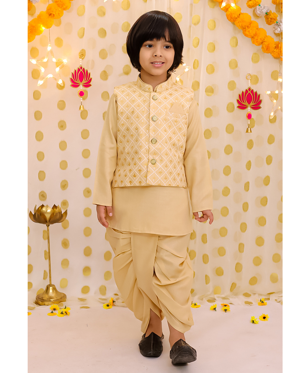 BownBee Silk Woven Full Sleeves Solid Kurta Dhoti With Floral Foil Printed Jacket Set - Golden-picture-28