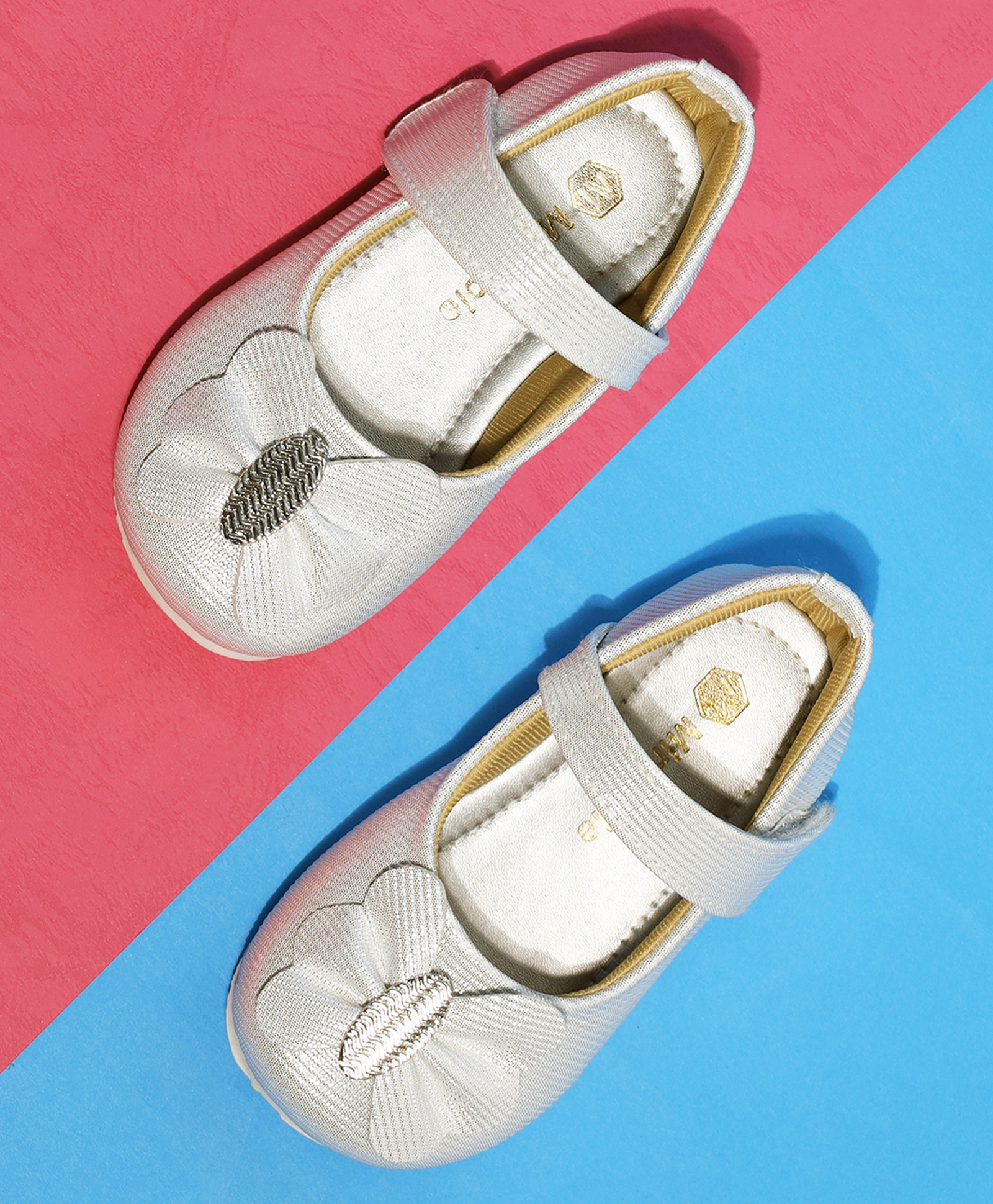Mine Sole Butterfly Applique Detailed Velcro Closure Mary Jane Ballerinas - Silver-image-40