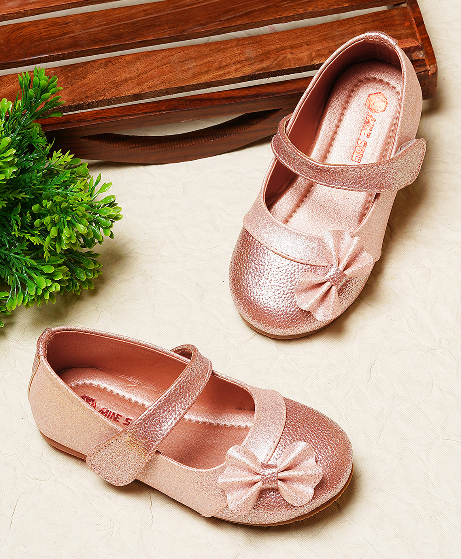 Mine Sole Bow Applique Detailed & Foil Printed With Velcro Closure Mary Jane Ballerinas - Pink-image-25