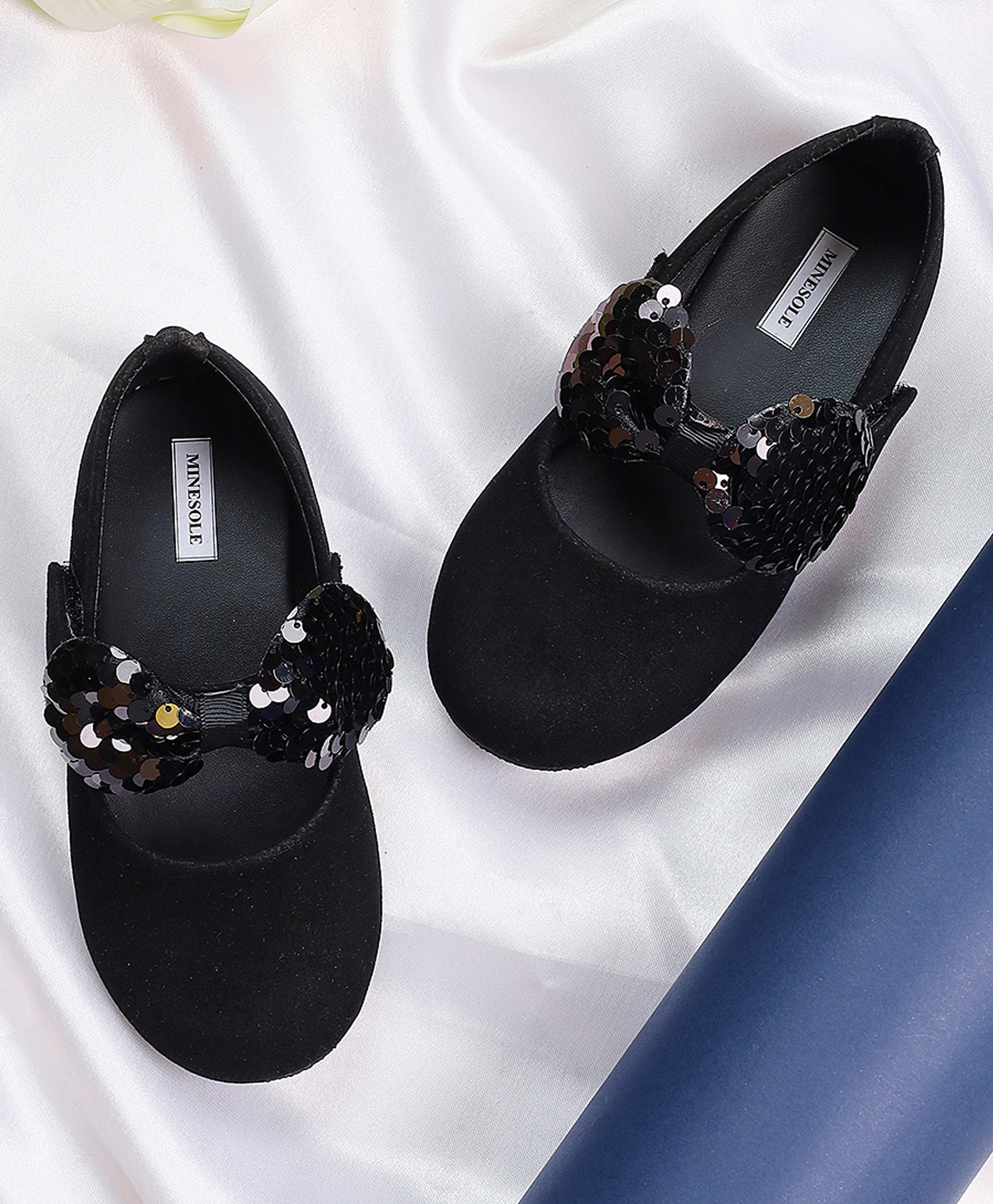 Mine Sole Sequins Embellished & Bow Applique Detailed With Velcro Closure Mary Jane Ballerinas - Black-picture-13