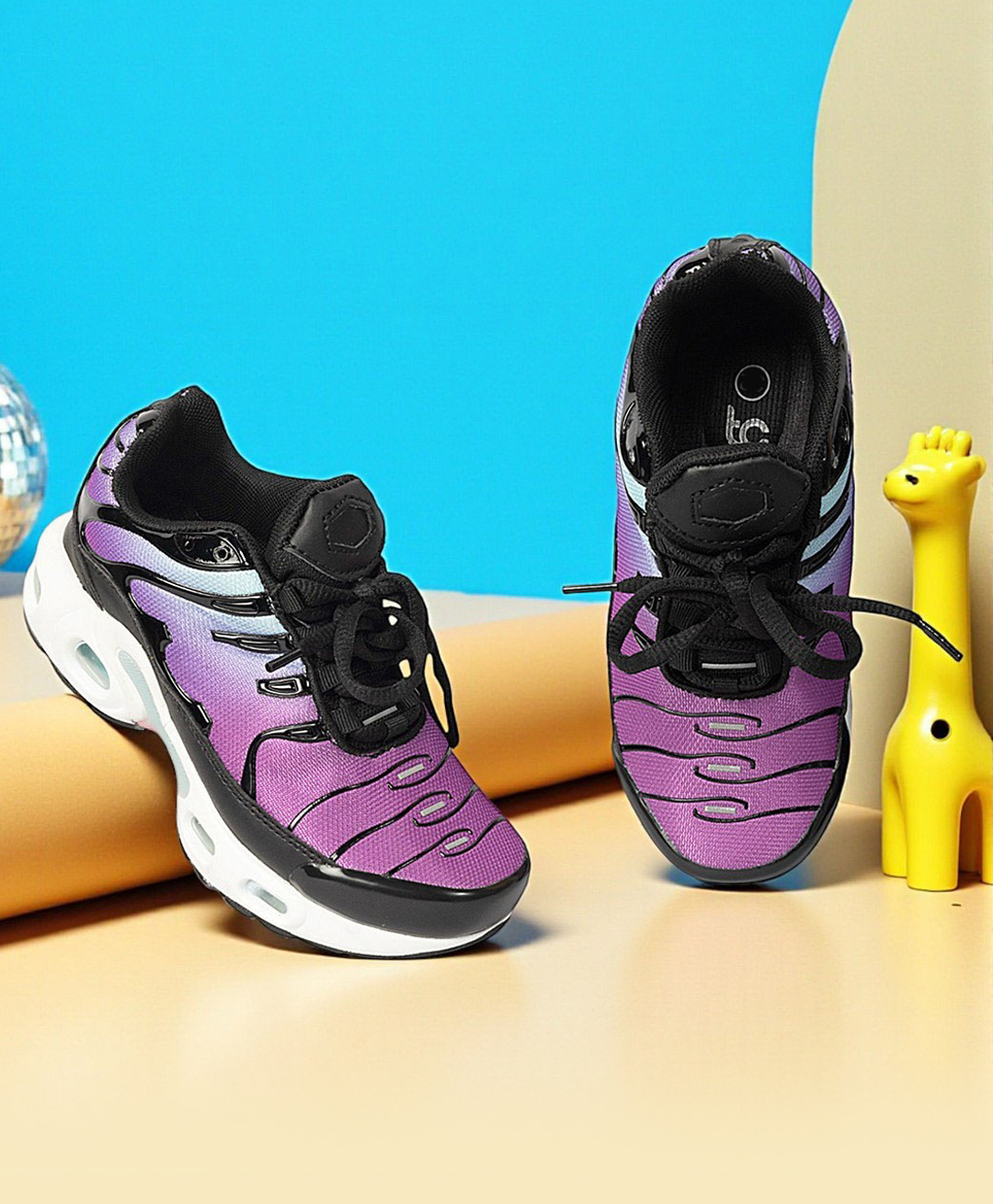 TRUFFLE COLLECTION Mesh Detailed Lace Up Closure Ombre Sneakers - Purple & Black-picture-49