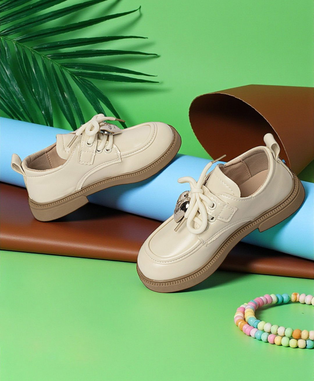 TRUFFLE COLLECTION Heart Applique Detailed Lace Up & Velcro Closure Sneakers - Beige-picture-5