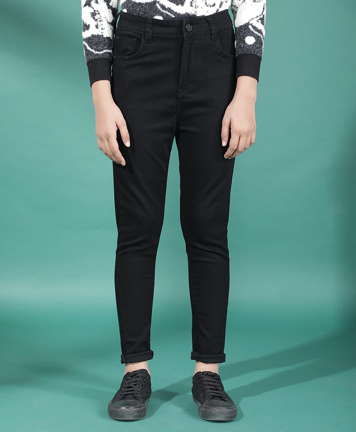 CRIMSOUNE CLUB Cotton Denim Solid Jeans - Black-picture-19